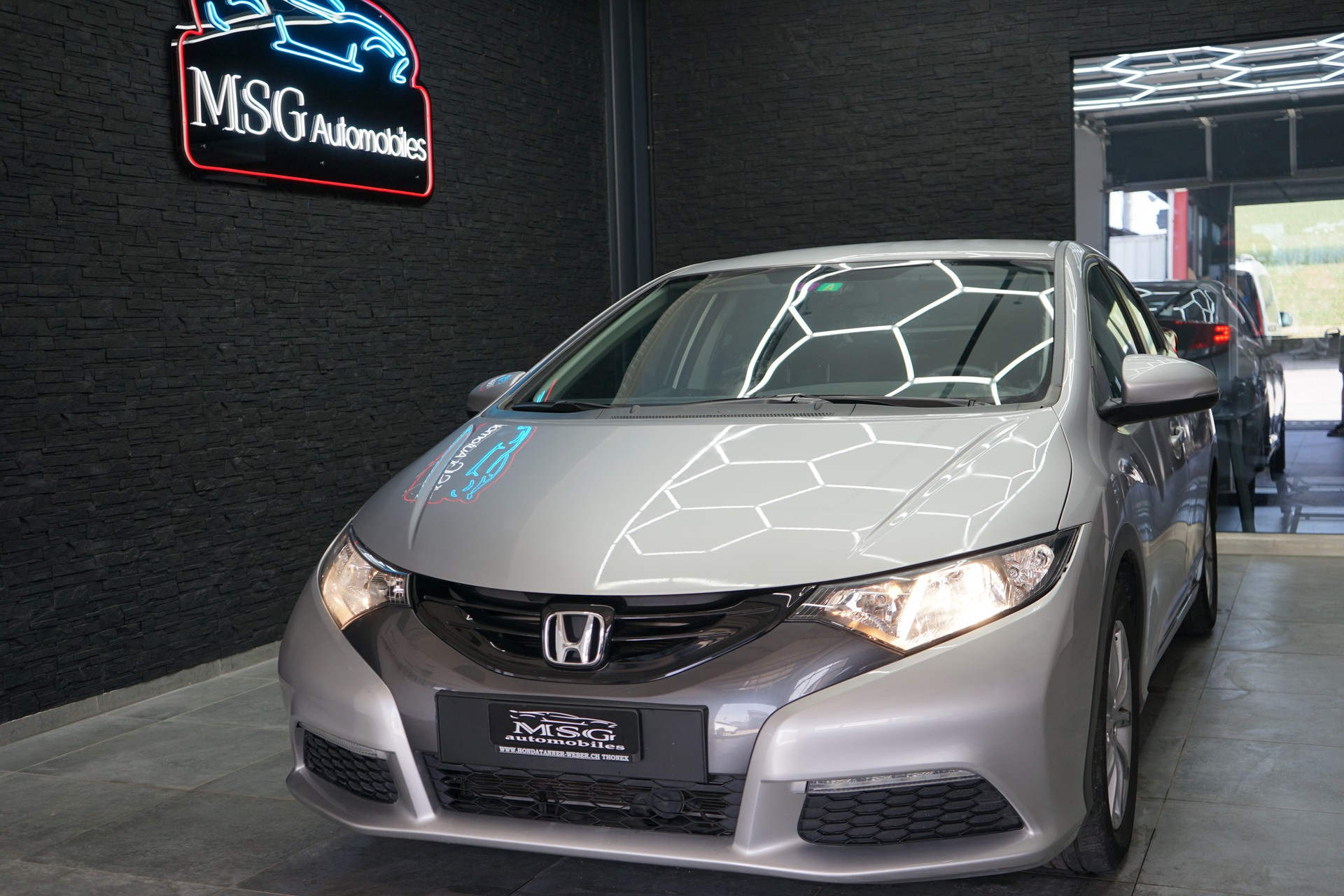 HONDA Civic 1.8i Comfort Automatic-image-0