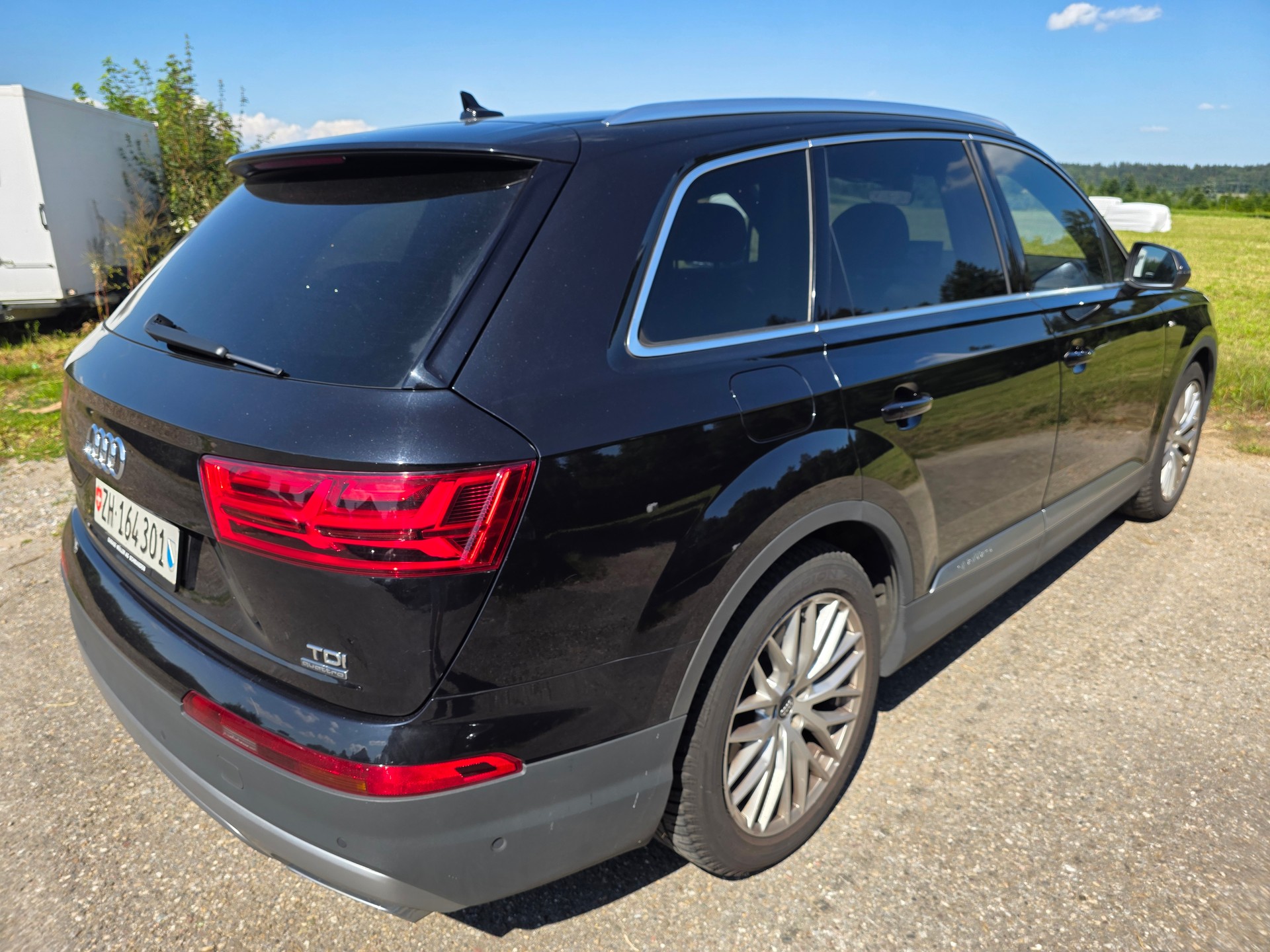 AUDI Q7 3.0 TDI quattro tiptronic-image-6