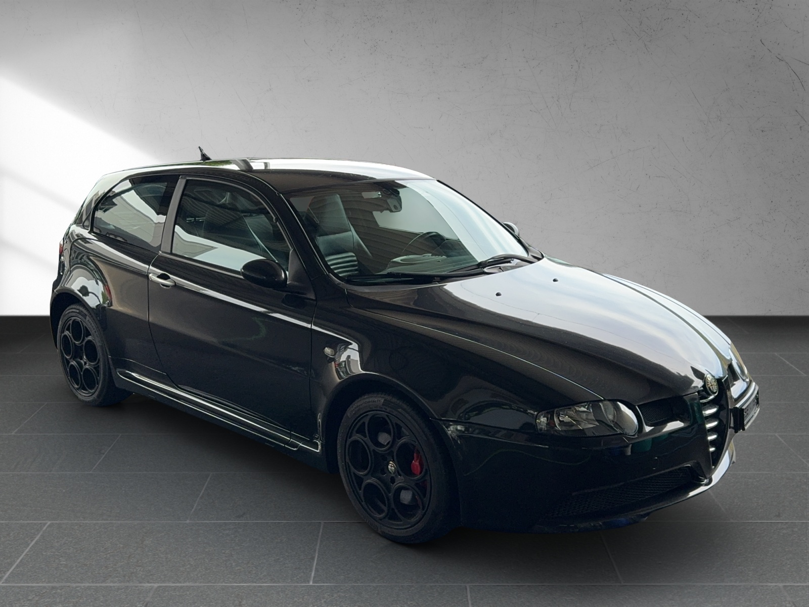 ALFA ROMEO 147 3.2 GTA-image-2