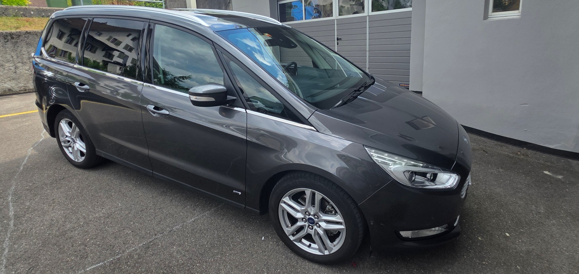 FORD Galaxy 2.0 TDCi Titanium AWD Automatic Eco Blue ab Service-image-3