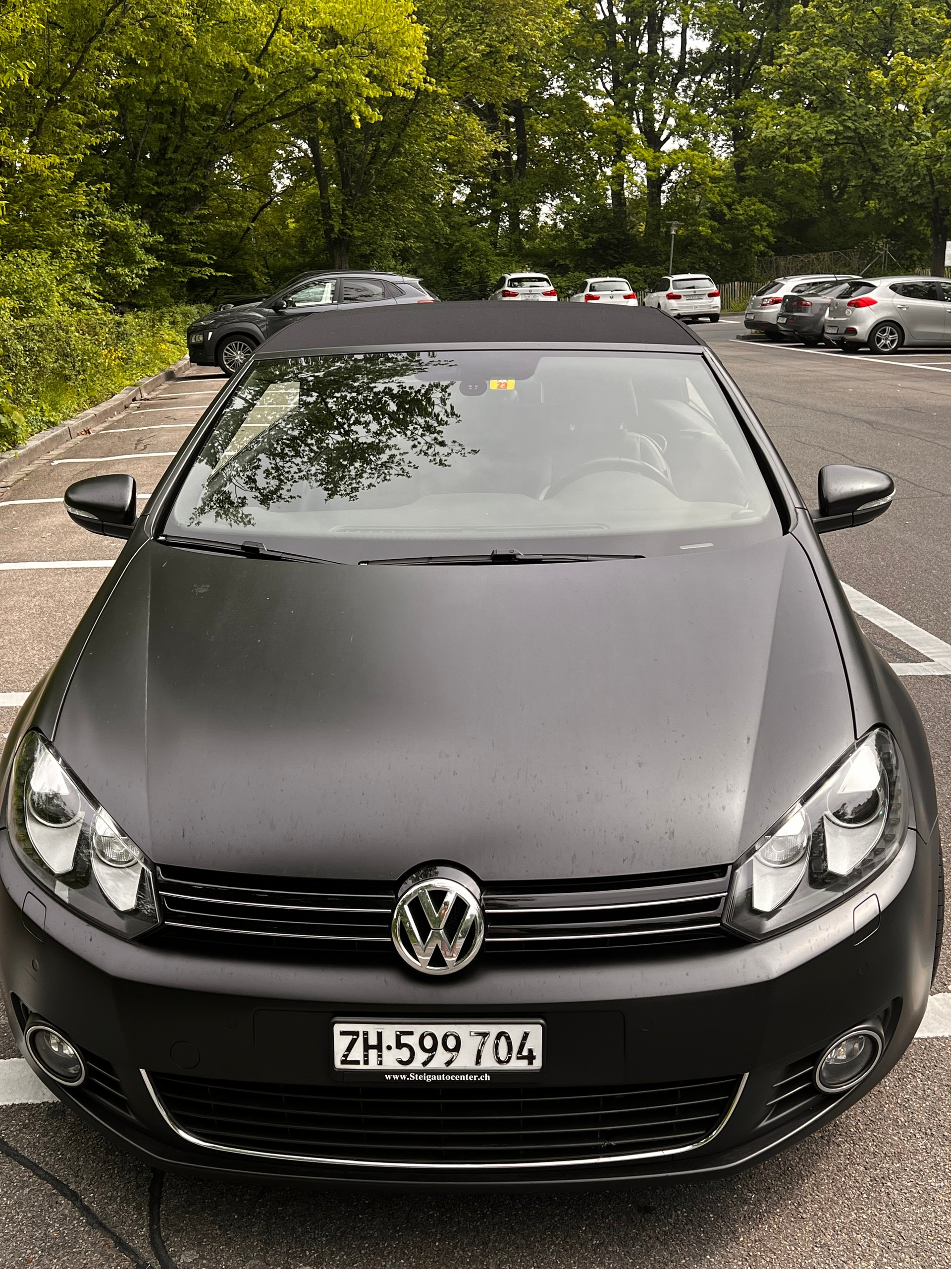 VW Golf Cabrio 2.0 TDI BMT DSG-image-18