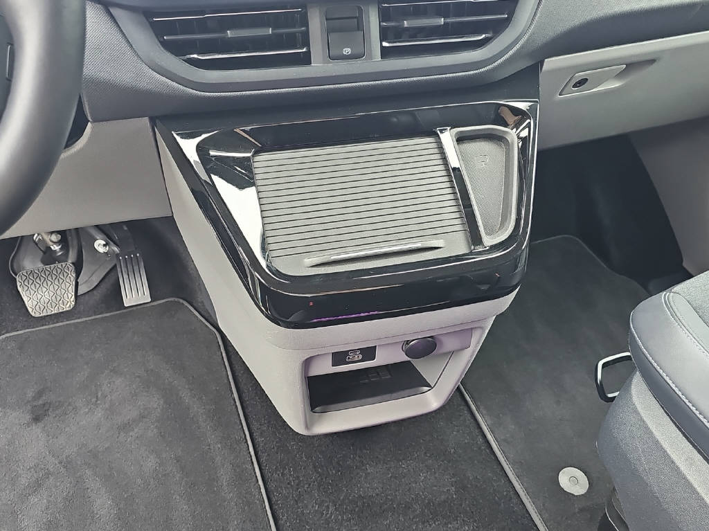 FORD Transit Custom Nugget 320 L1 2.0 EcoBlue 170 Active-image-6