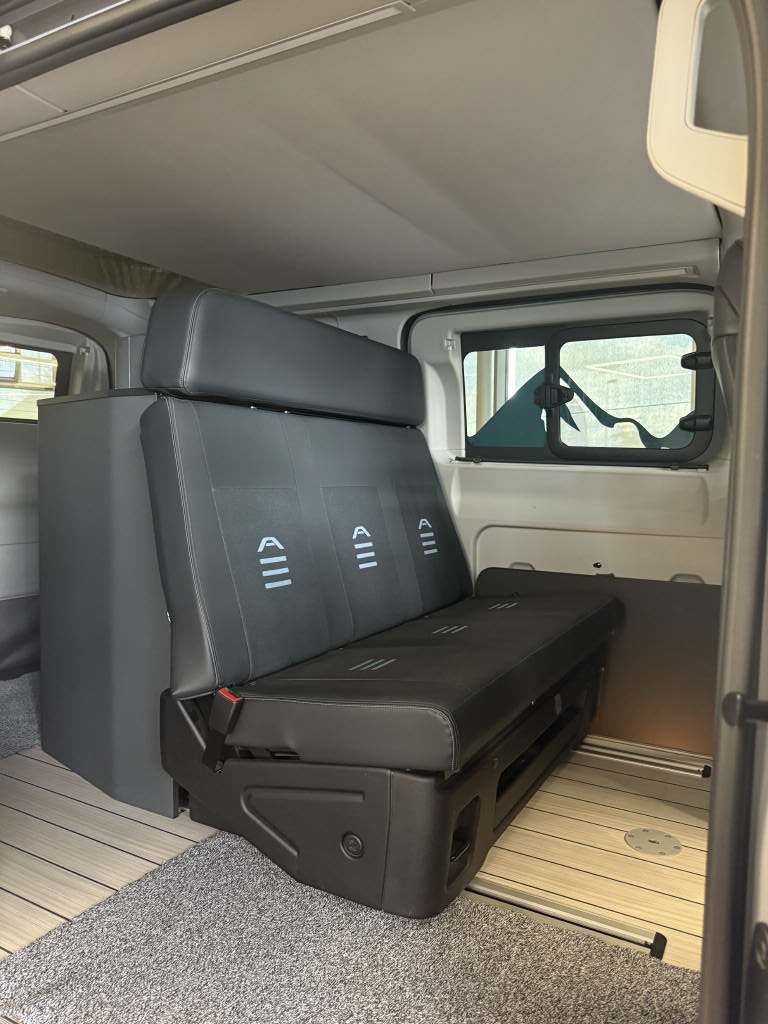 FORD Transit Custom Nugget 320 L1 2.0 EcoBlue 170 Active-image-11