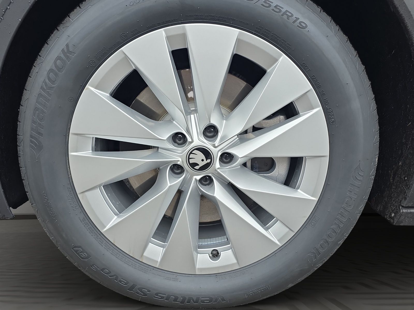 SKODA Elroq 85x 4x4-image-6