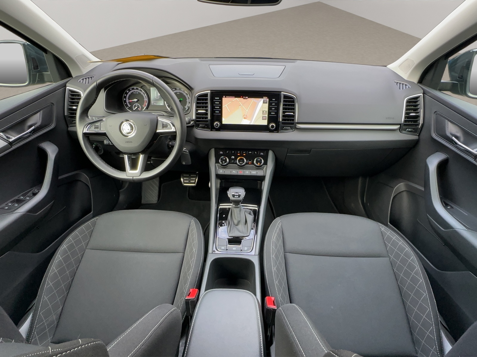 SKODA Karoq 2.0 TDI Ambition 4x4 DSG-image-12