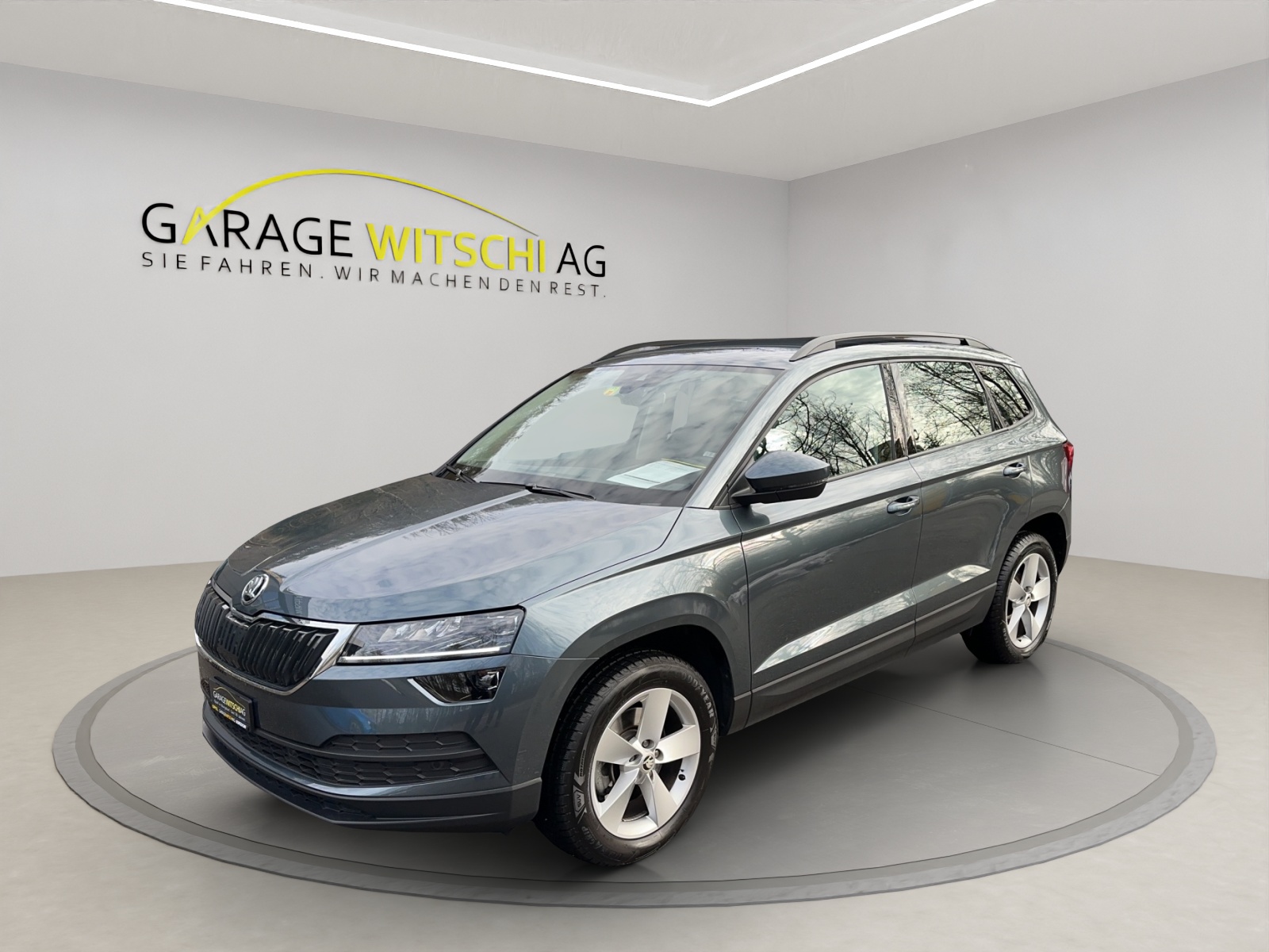 SKODA Karoq 2.0 TDI Ambition 4x4 DSG-image-0