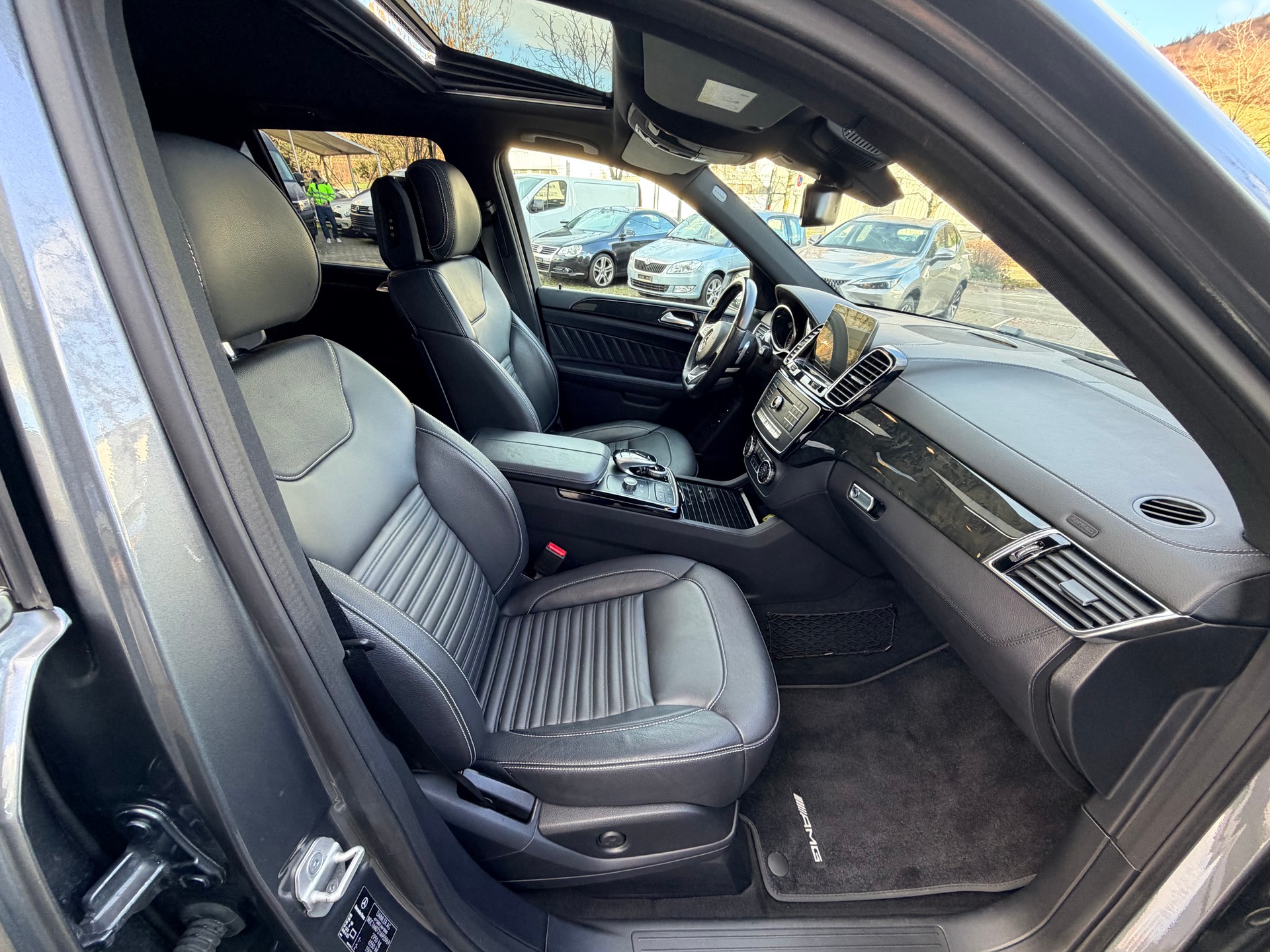 MERCEDES-BENZ GLE 500 Executive 4Matic 9G-Tronic-image-8