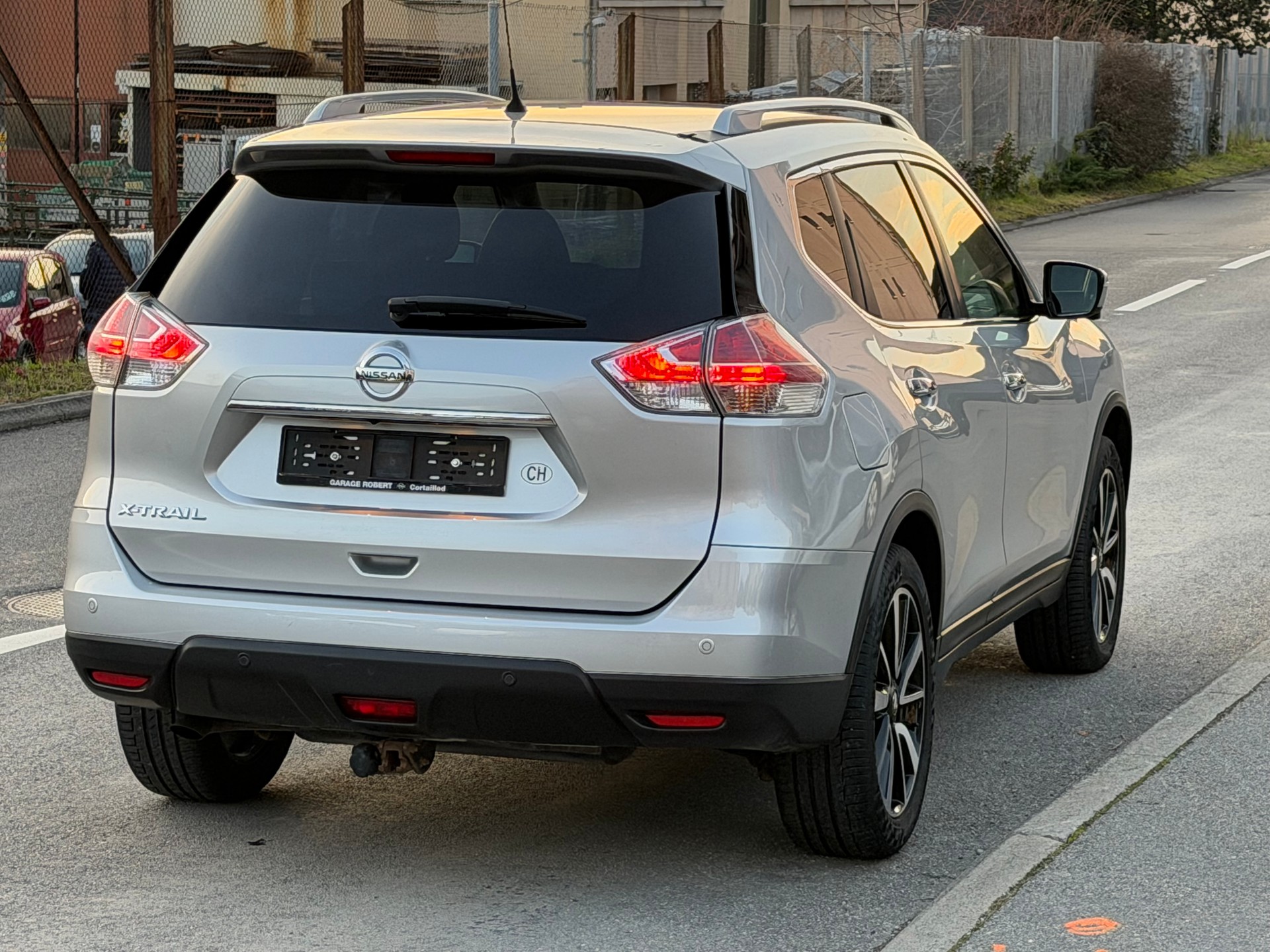 NISSAN X-Trail 1.6 dCi tekna ALL-MODE 4x4-image-3