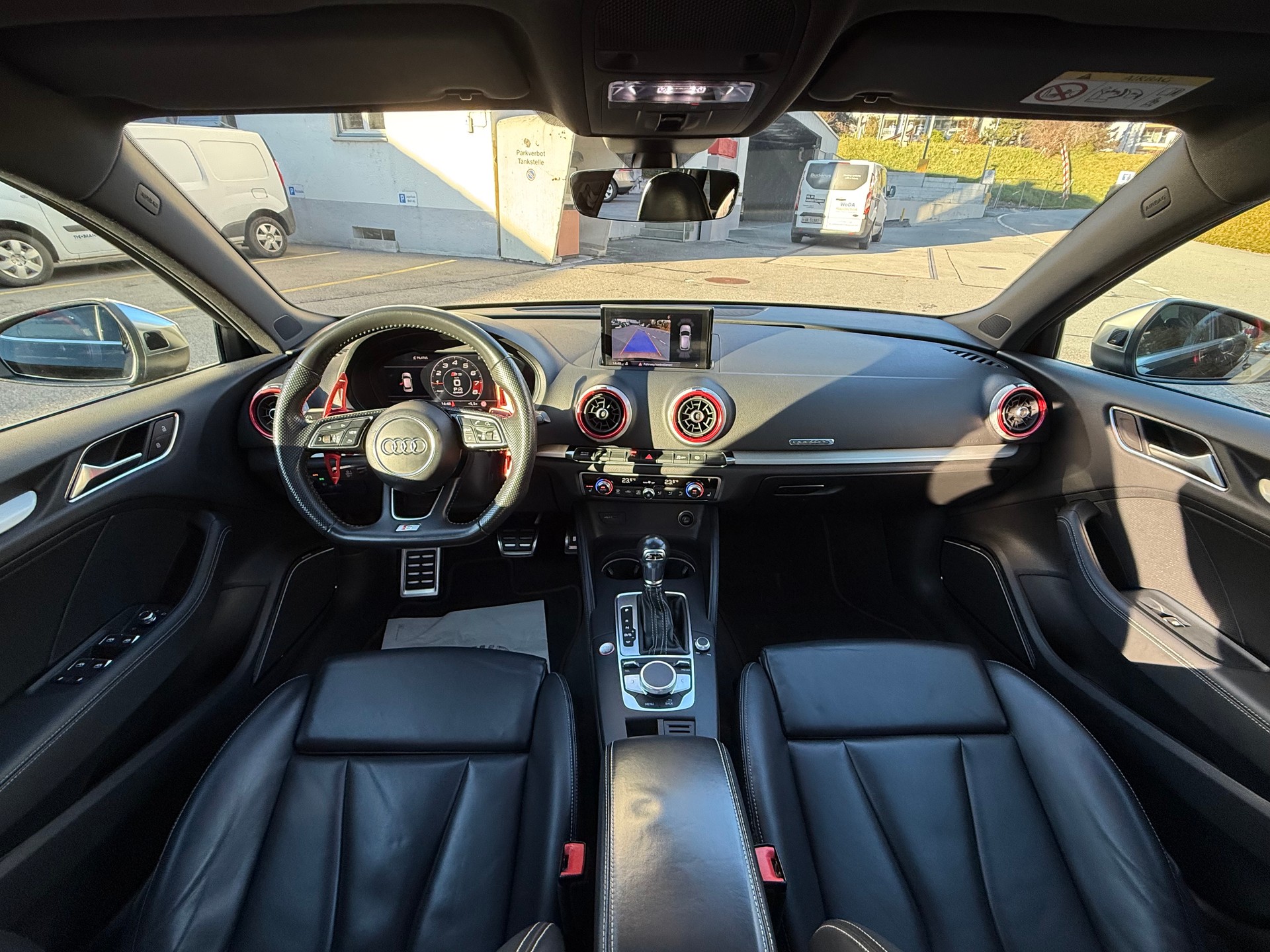 AUDI S3 Sportback 2.0 TFSI quattro S-tronic-image-7