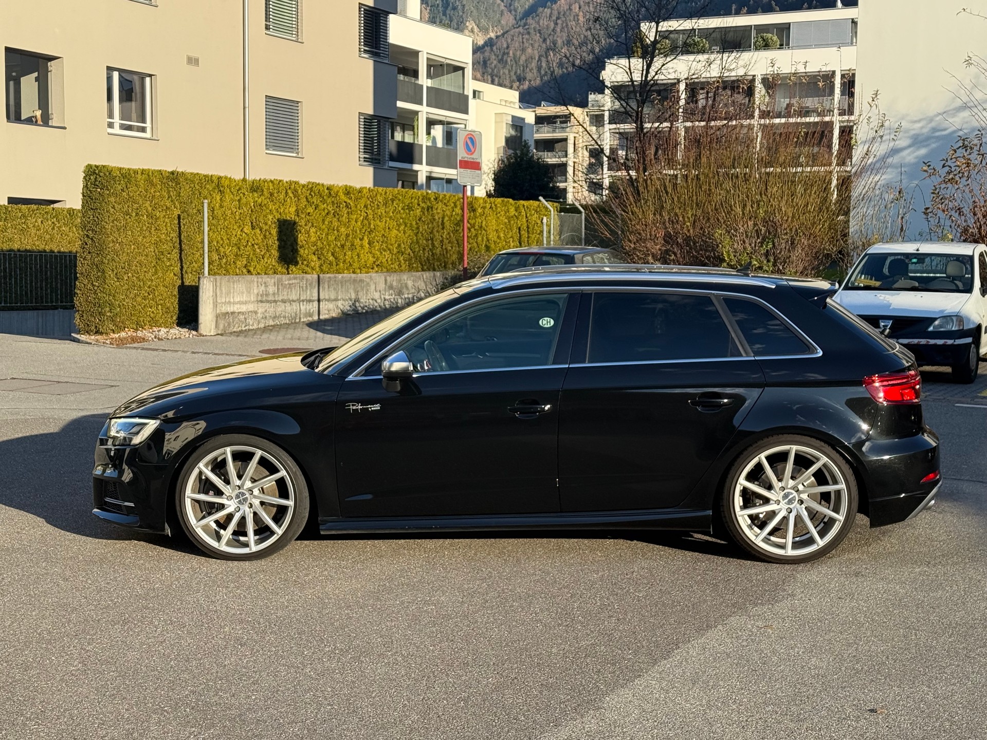 AUDI S3 Sportback 2.0 TFSI quattro S-tronic-image-5