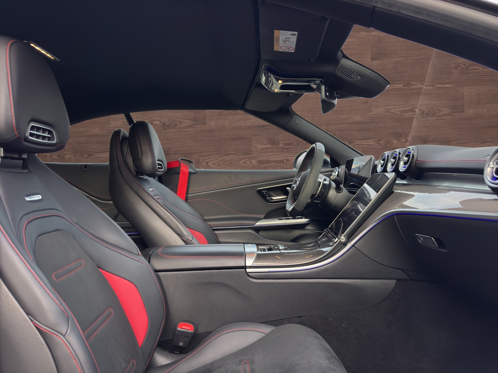 MERCEDES-BENZ CLE AMG 53 Cabrio 4Matic+ 9G-Tronic-image-13