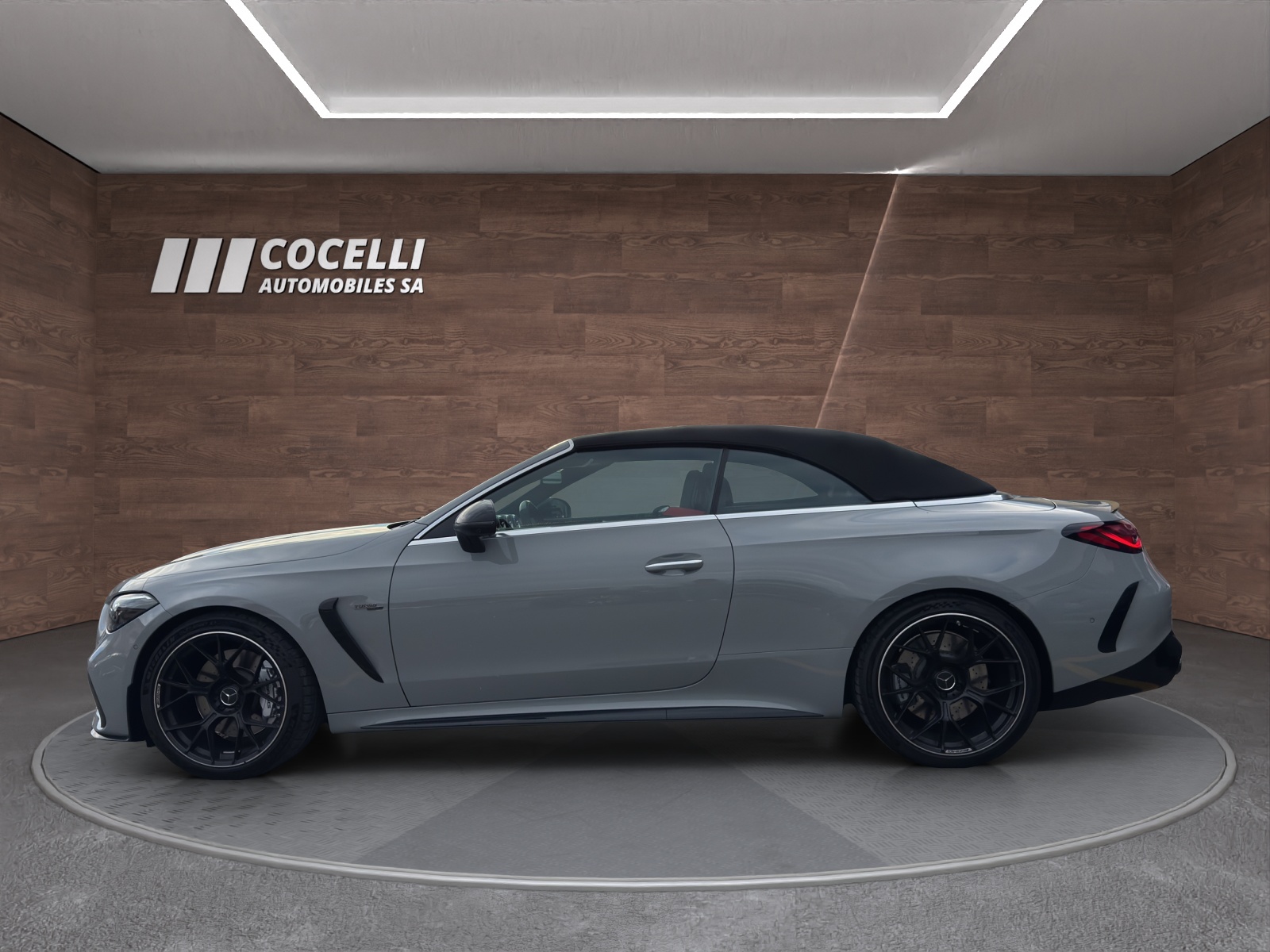 MERCEDES-BENZ CLE AMG 53 Cabrio 4Matic+ 9G-Tronic-image-7