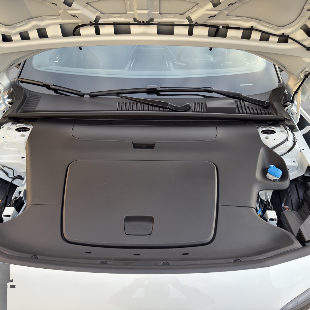 VOLVO EX30 E60 69kWh Twin Ultra-image-15