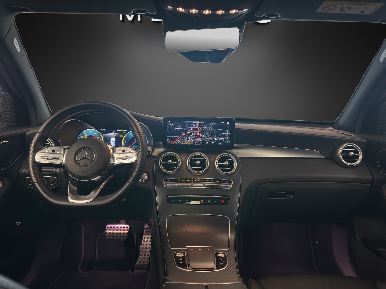 MERCEDES-BENZ GLC 300 de AMG Line 4M A-image-9