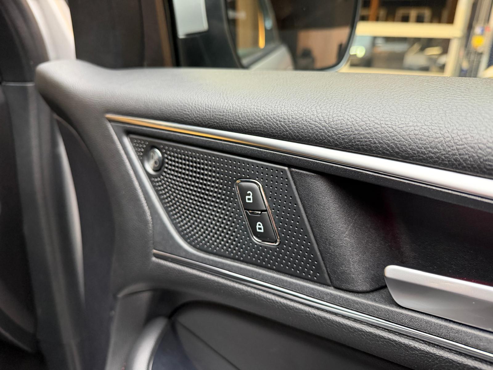 FORD Edge 2.0 EcoBlue 238 ST-Line-image-25