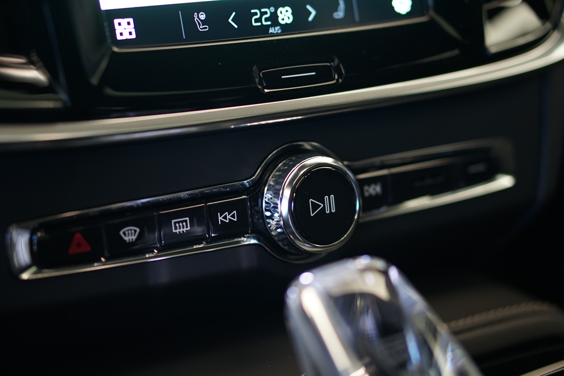 VOLVO S90 T8 eAWD Plug in Hybrid Plus Dark Geartronic-image-29