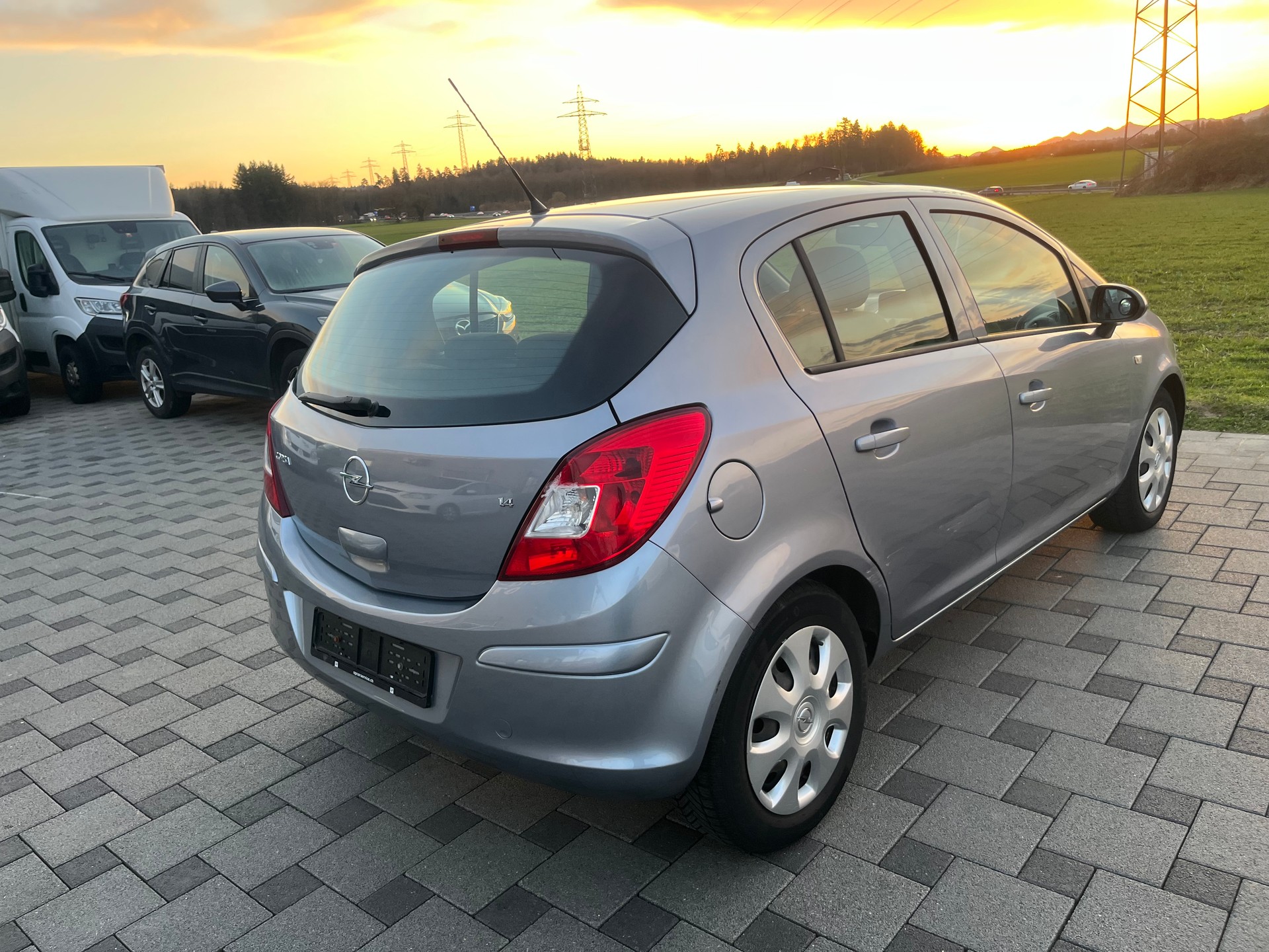 OPEL Corsa 1.4 TP Enjoy-image-7