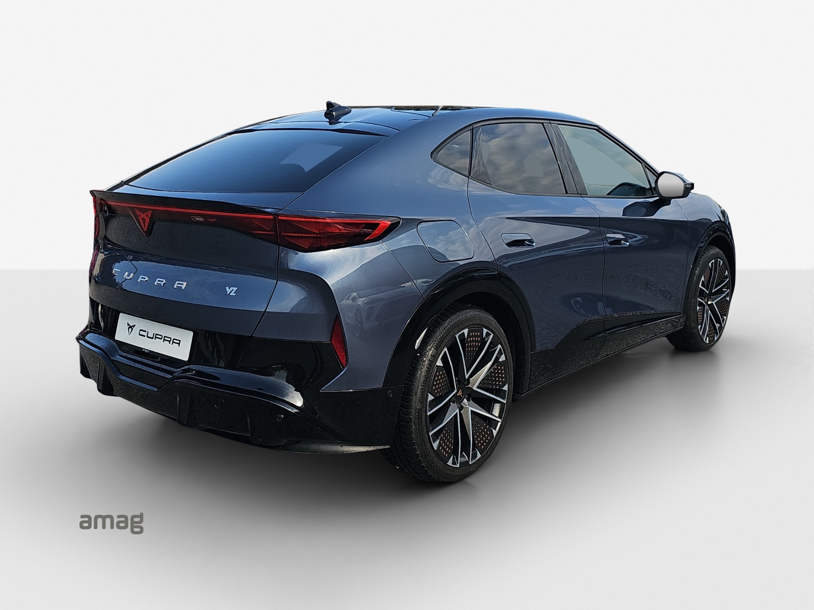 CUPRA Tavascan 77 kWh Edge 4D-image-4