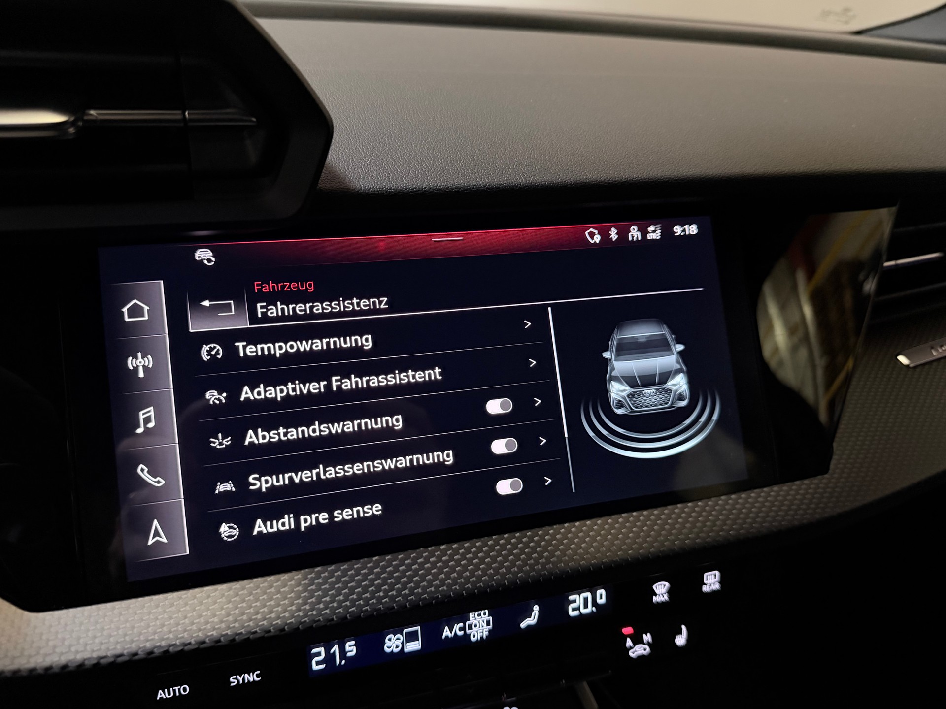 AUDI RS3 Limousine 2.5 TSI Performance quattro S-tronic 1of300-image-33