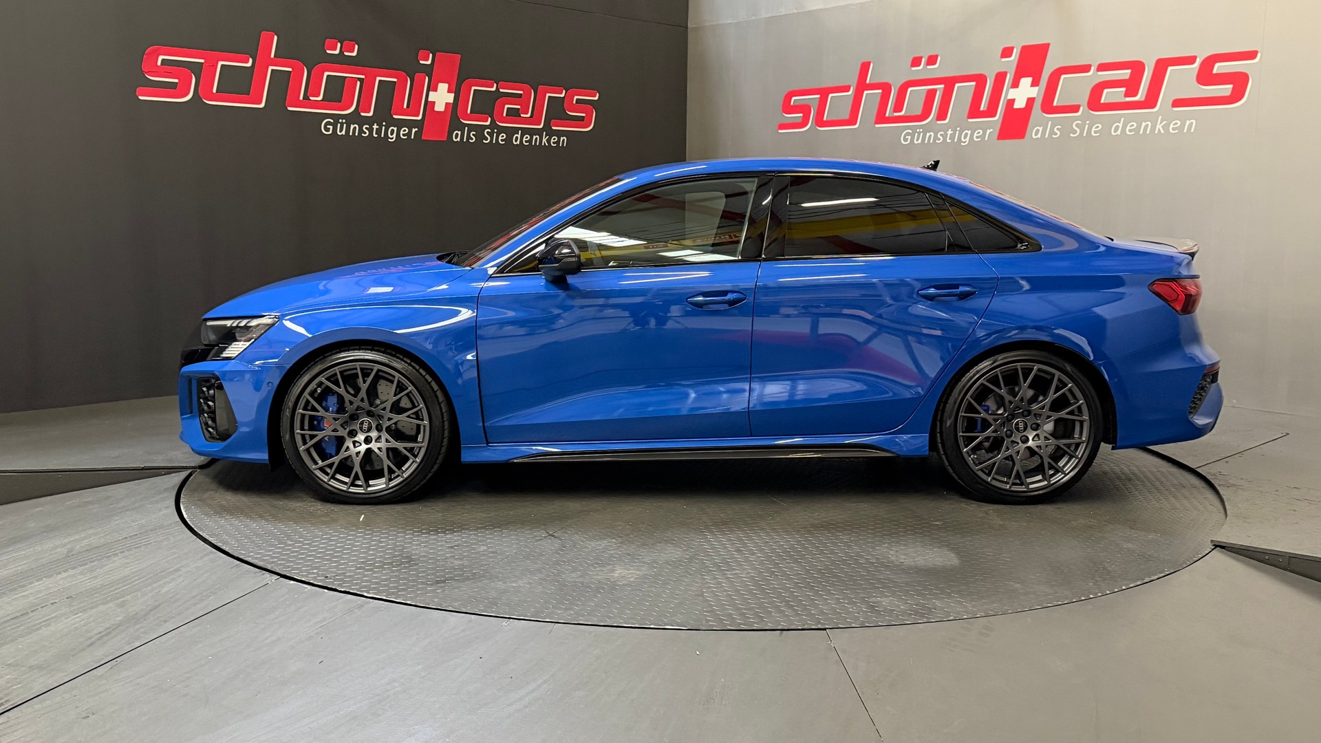 AUDI RS3 Limousine 2.5 TSI Performance quattro S-tronic 1of300-image-2