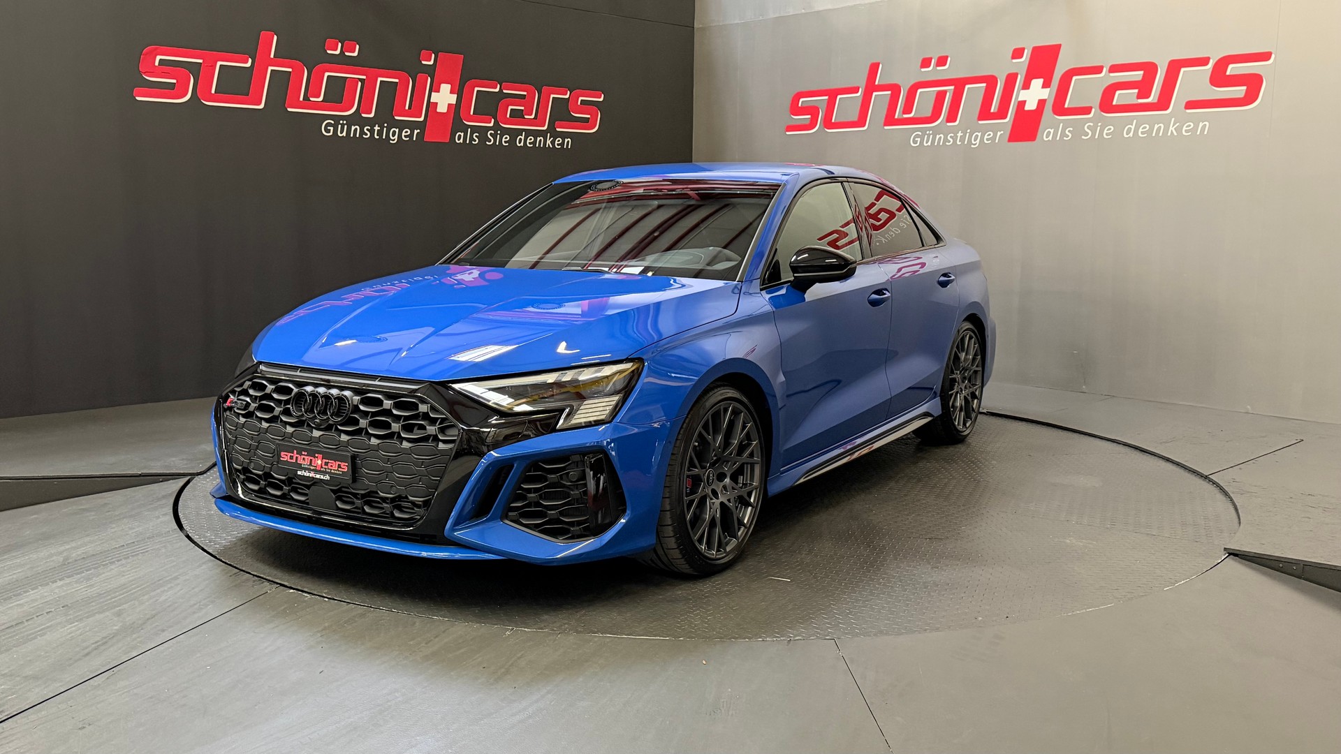AUDI RS3 Limousine 2.5 TSI Performance quattro S-tronic 1of300-image-0