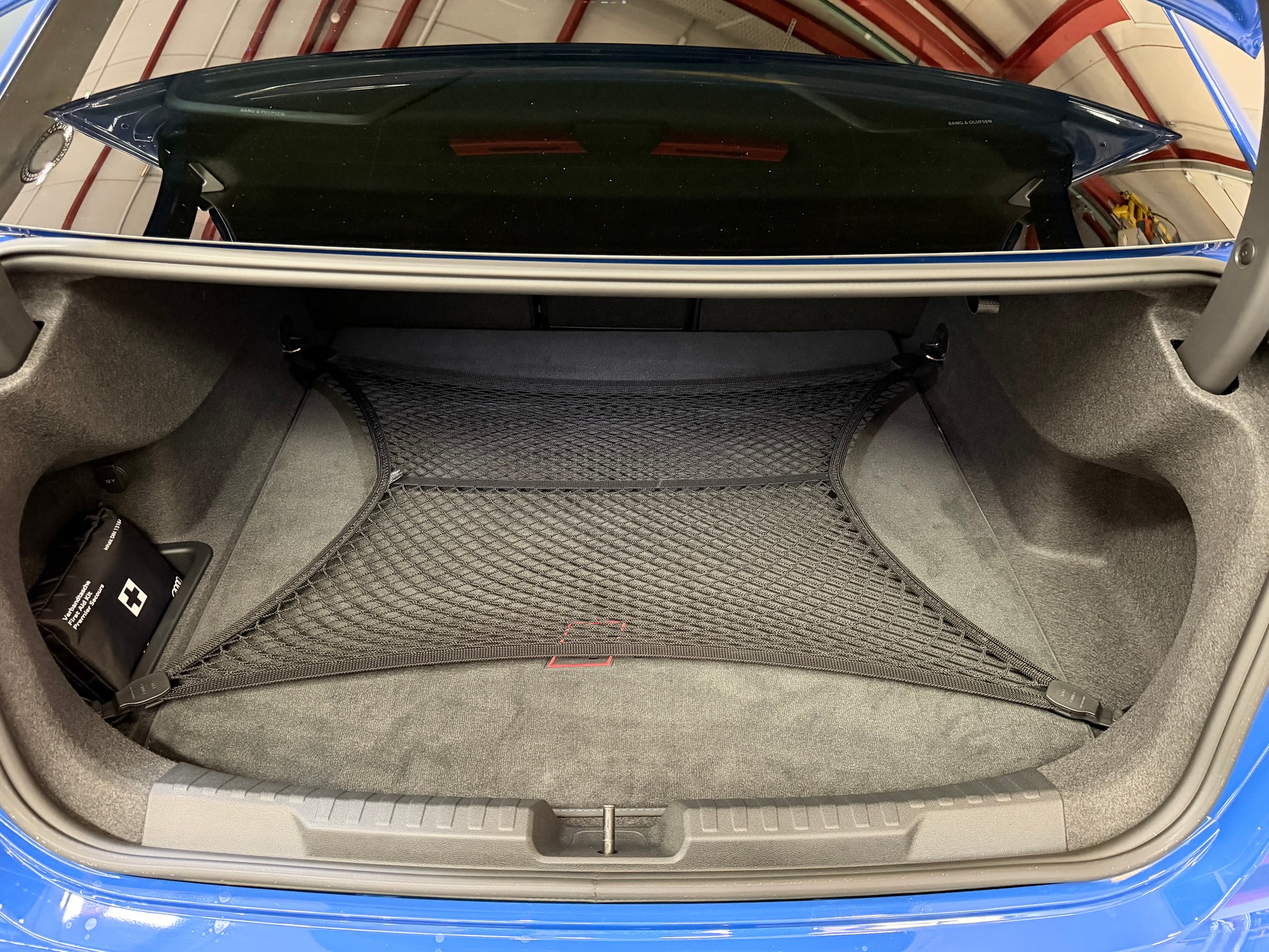 AUDI RS3 Limousine 2.5 TSI Performance quattro S-tronic 1of300-image-12