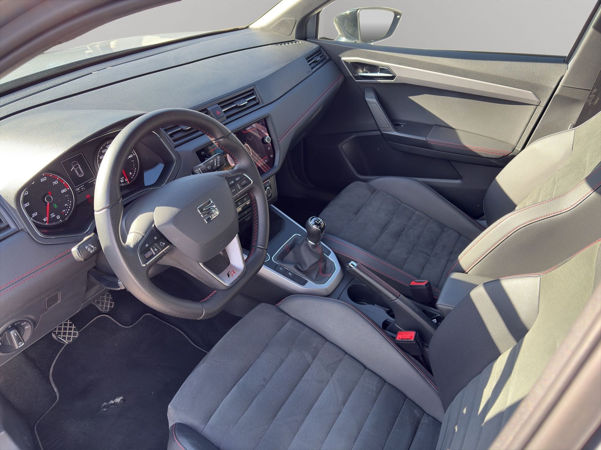 SEAT Arona 1.0 TGI CNG FR-image-9