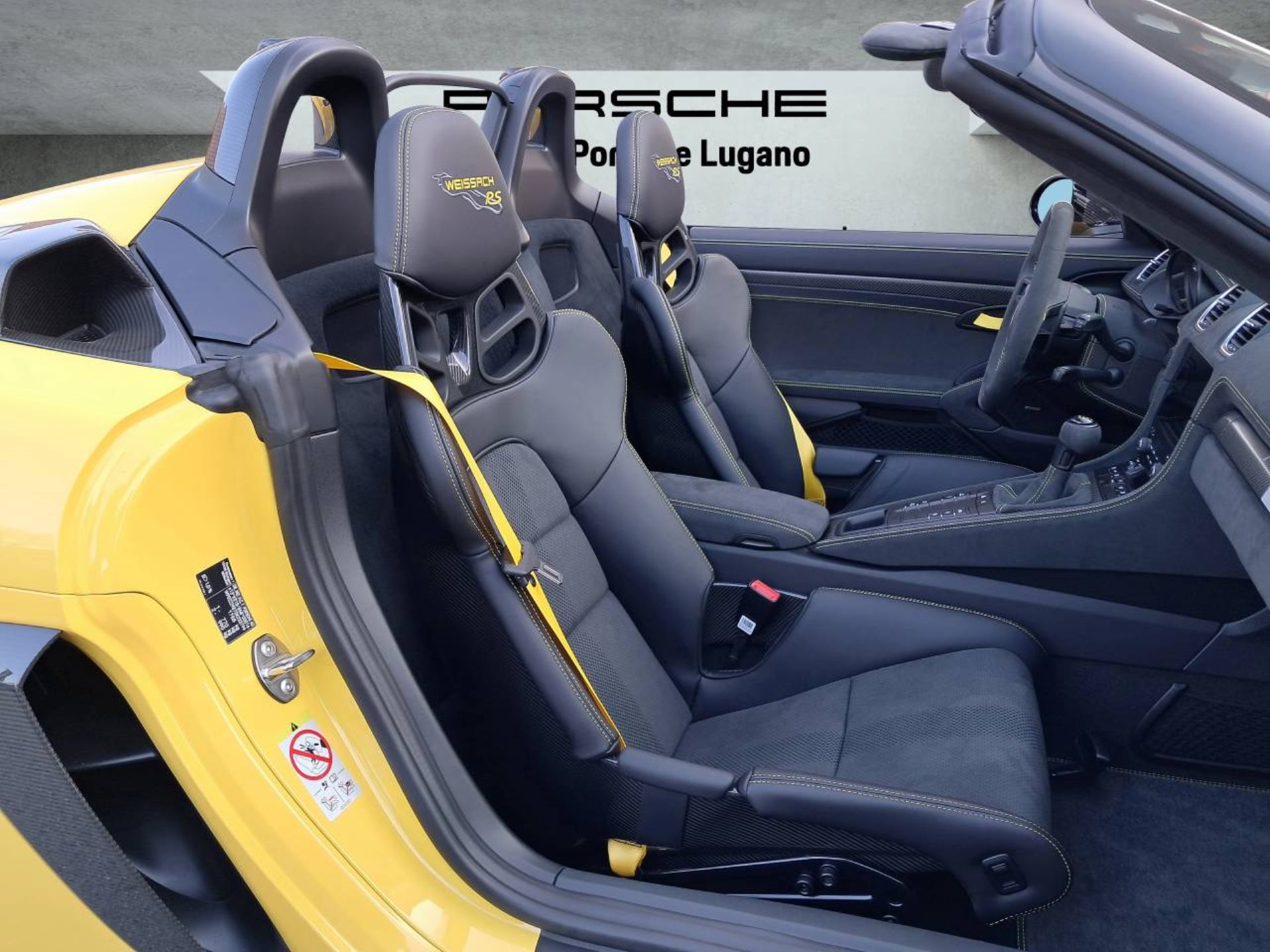 PORSCHE 718 Spyder RS-image-19