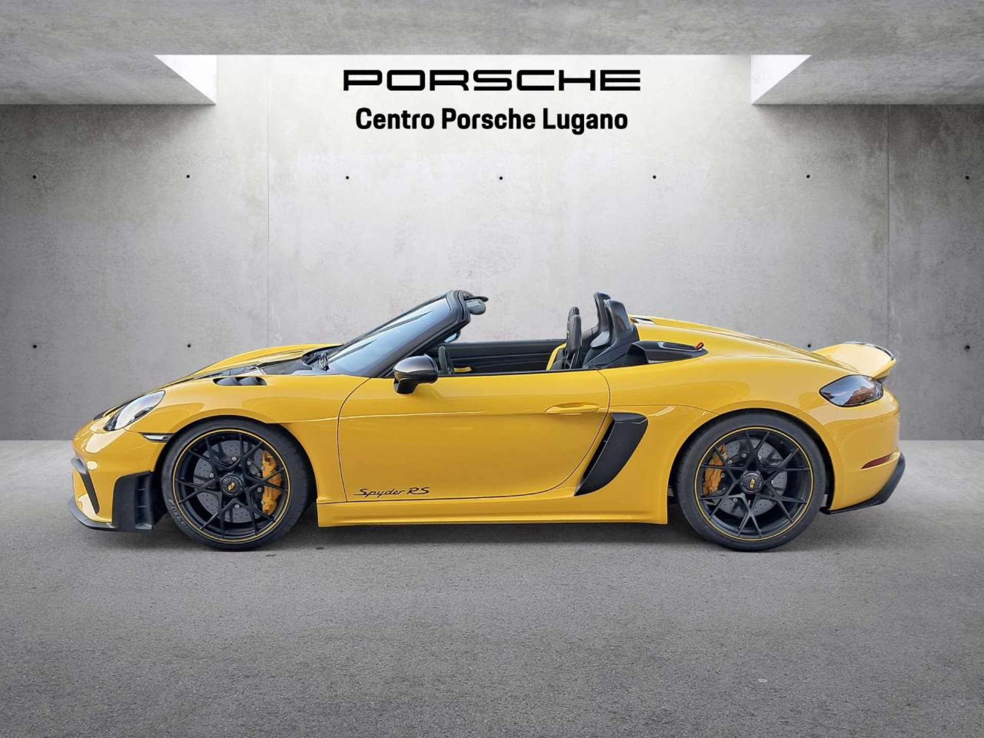 PORSCHE 718 Spyder RS-image-1