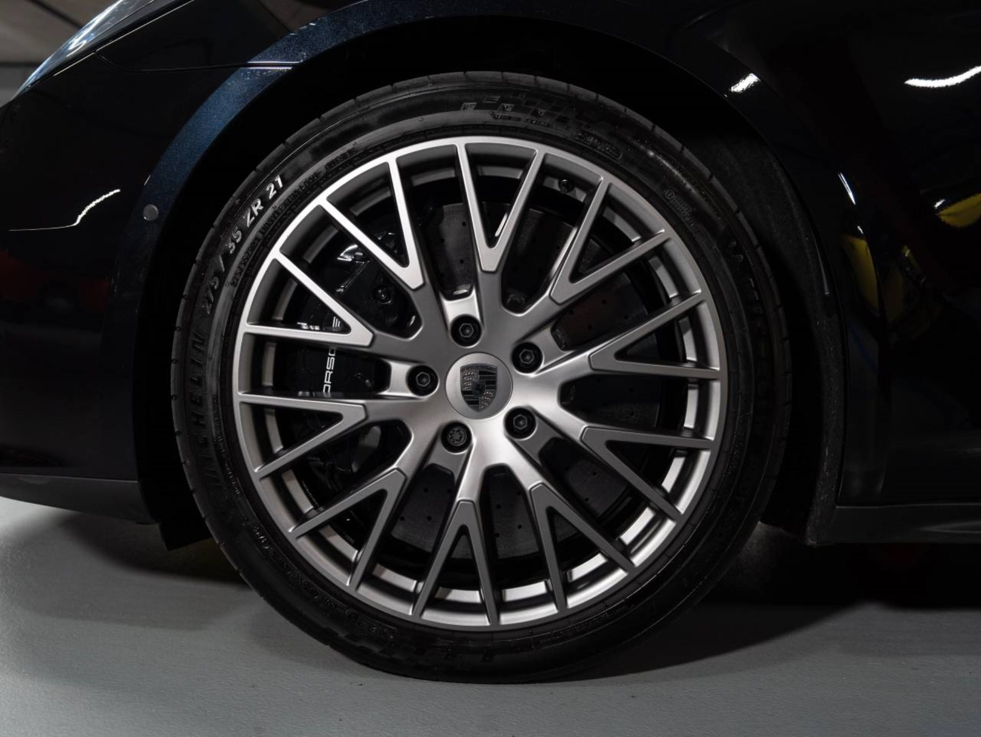 PORSCHE Panamera Turbo S E-Hybrid-image-25