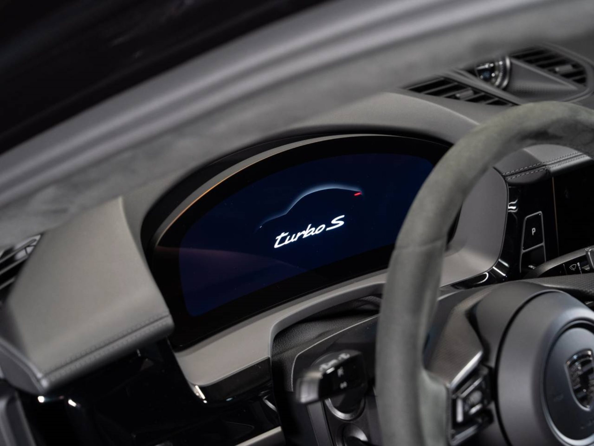 PORSCHE Panamera Turbo S E-Hybrid-image-4