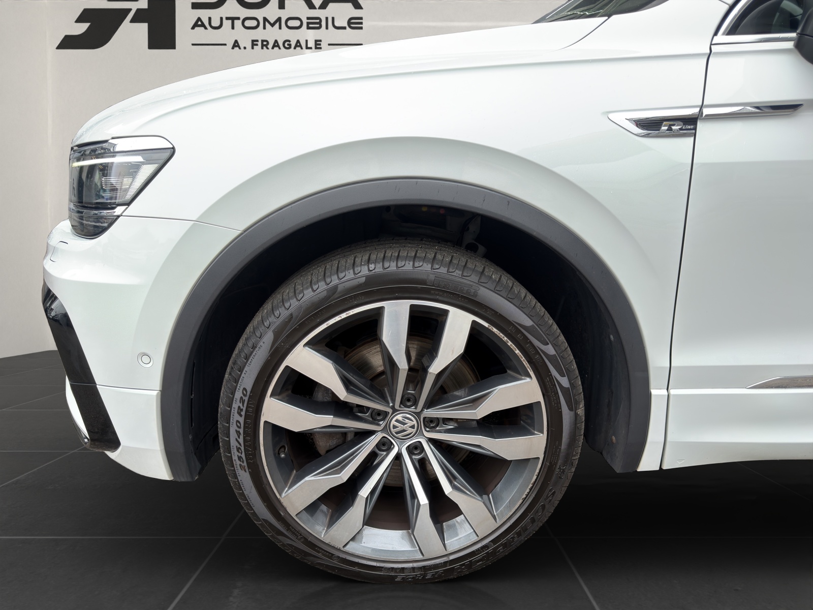 VW Tiguan 2.0 TDI DSG R-Line-image-6