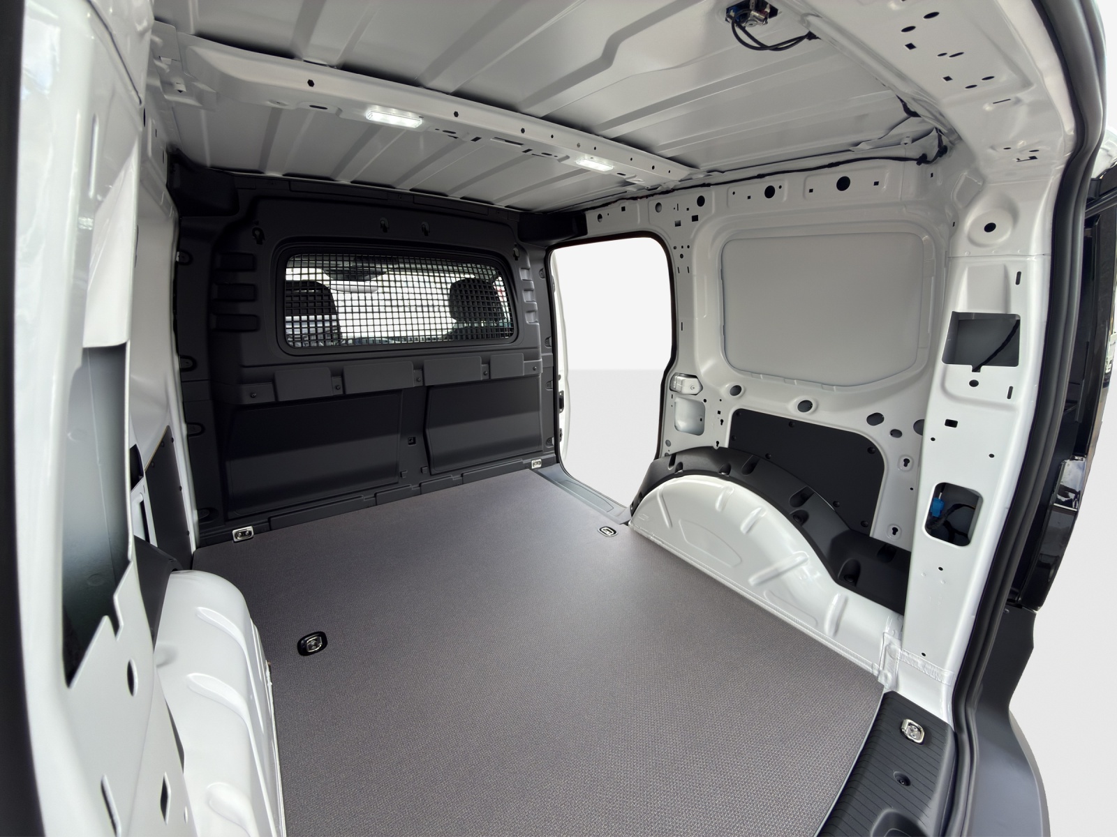 VW Caddy Cargo 1.5 TSI-image-14