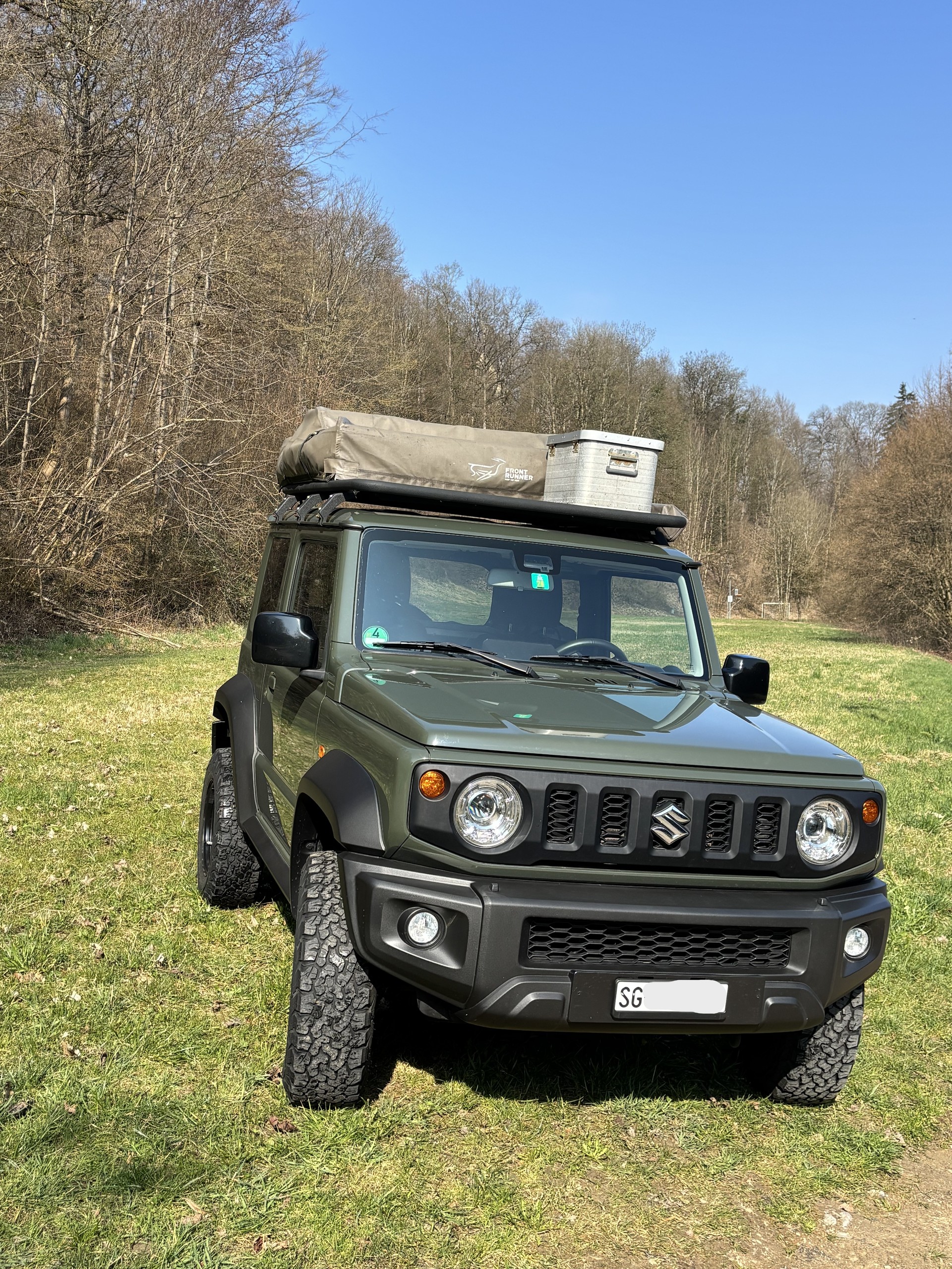 SUZUKI Jimny 1.5 Comfort+ Allgrip NAVI+AHK+OFFROAD-image-0