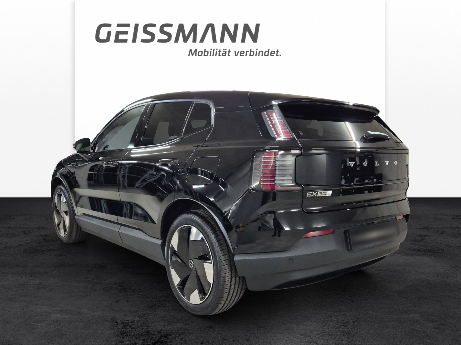 VOLVO EX30 E60 Twin Ultra Performance AWD-image-7