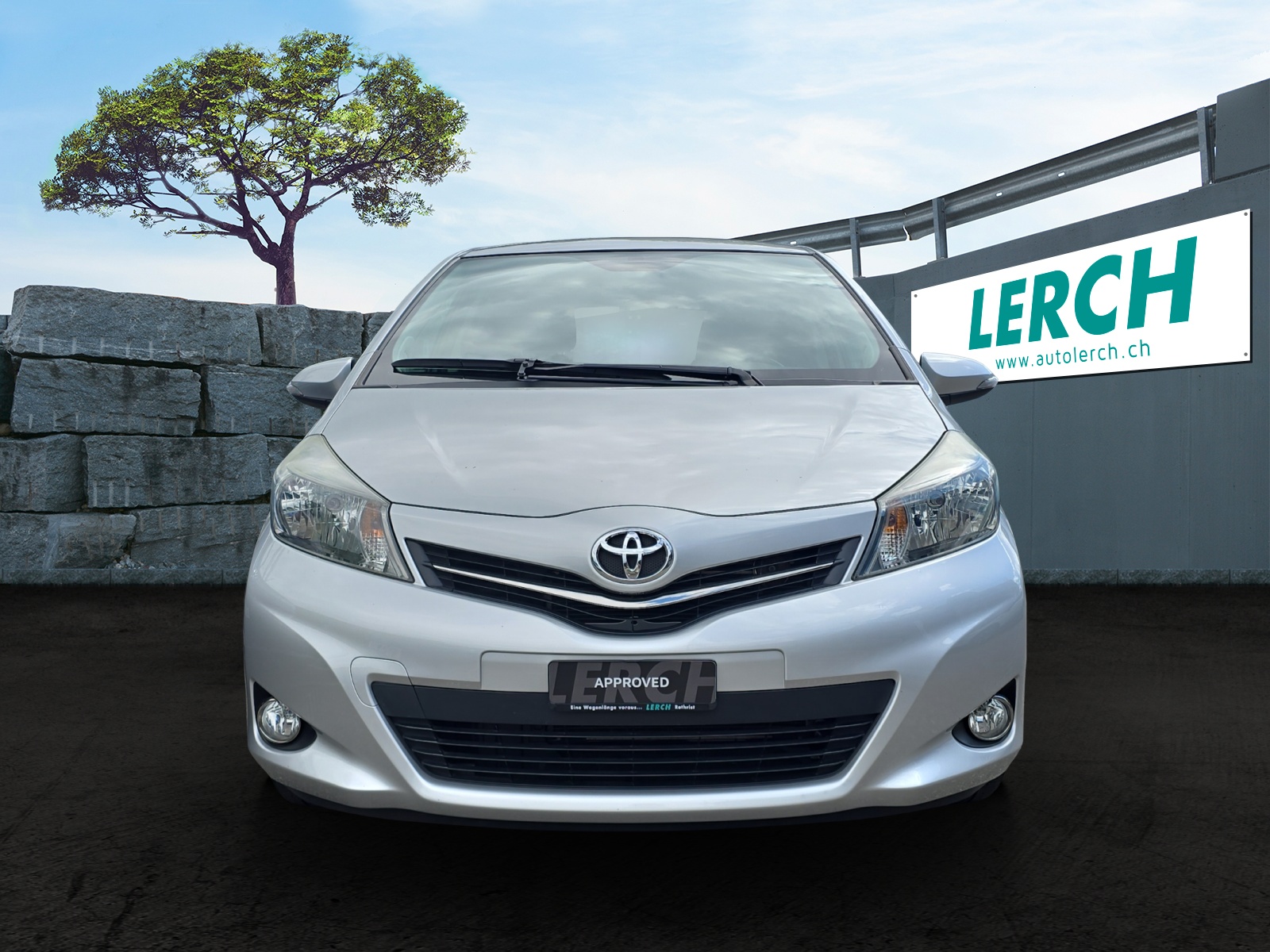 TOYOTA Yaris 1.33 Style Multidrive-image-1