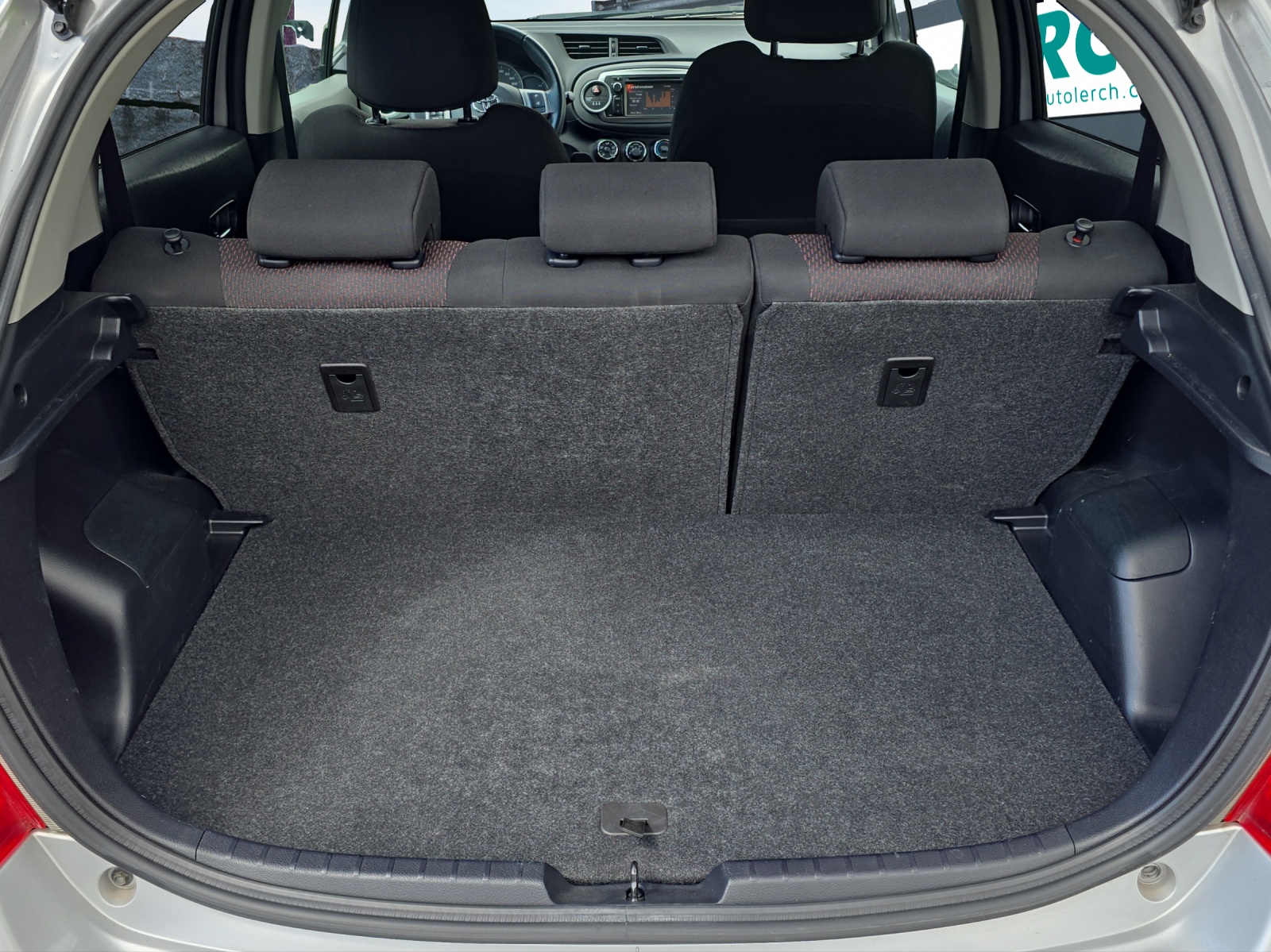 TOYOTA Yaris 1.33 Style Multidrive-image-5