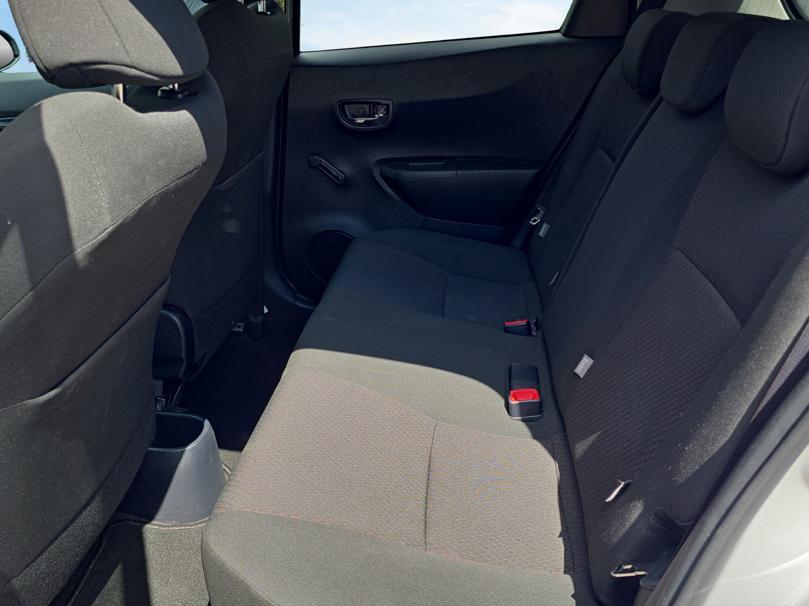 TOYOTA Yaris 1.33 Style Multidrive-image-7