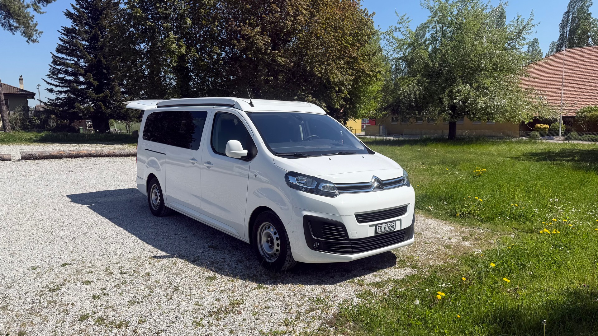 CITROEN Spacetourer EO 2.0 BlueHDi Feel XL EAT8-image-1