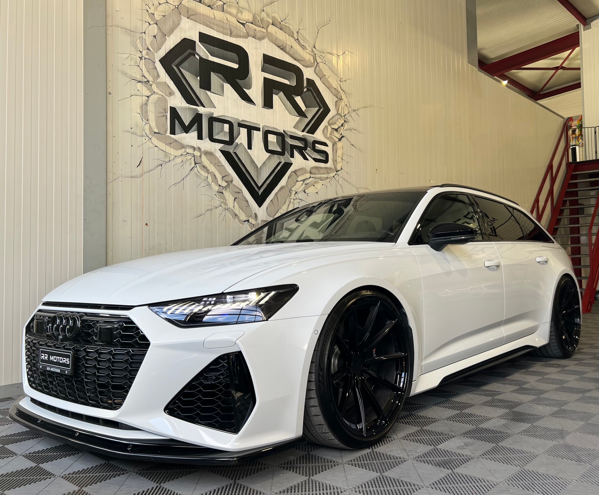 AUDI RS6 Avant 4.0 TFSI V8 quattro