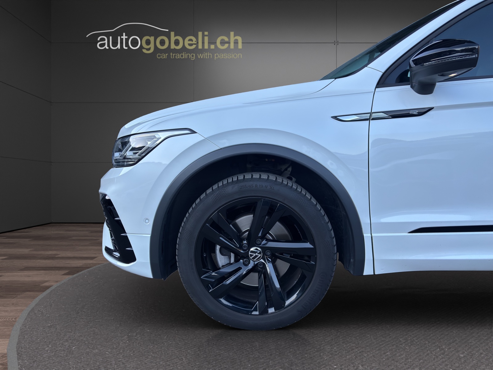 VW Tiguan Allspace 2.0TSI R-Line 4Motion DSG-image-14