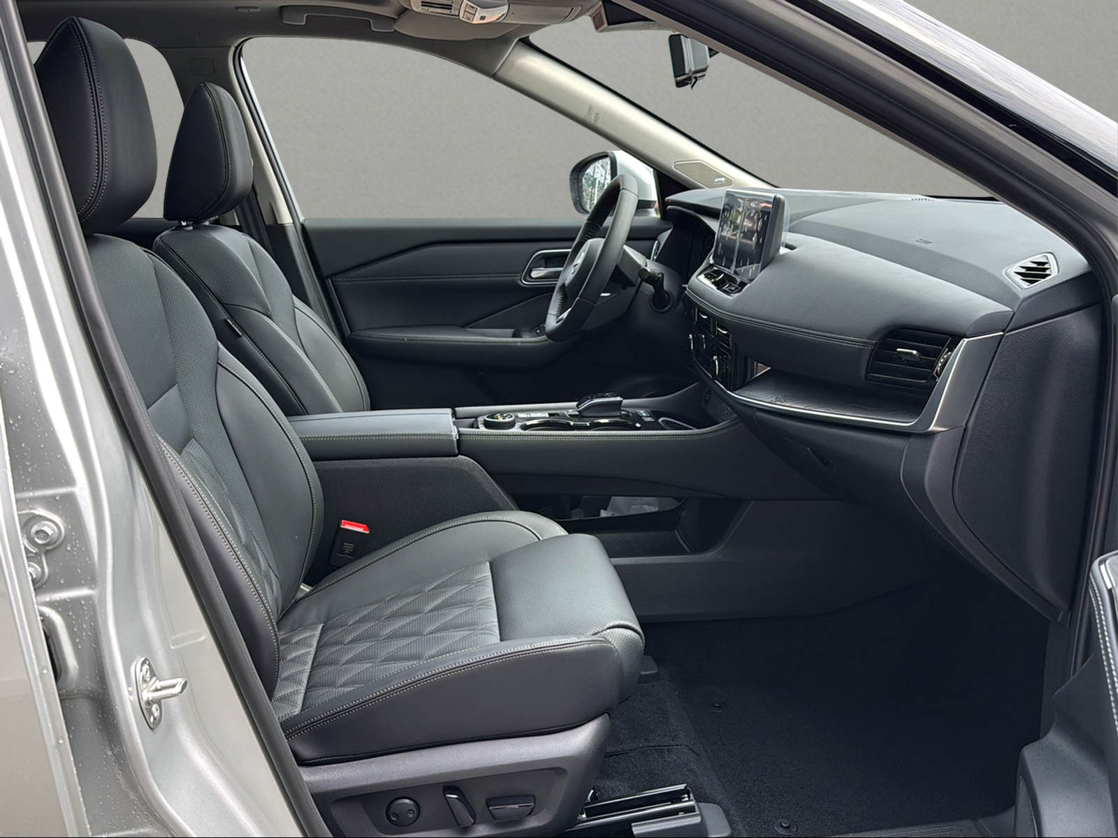 NISSAN X-Trail 1.5 VC-T e-Power 4WD 7 Sitze Tekna+-image-14
