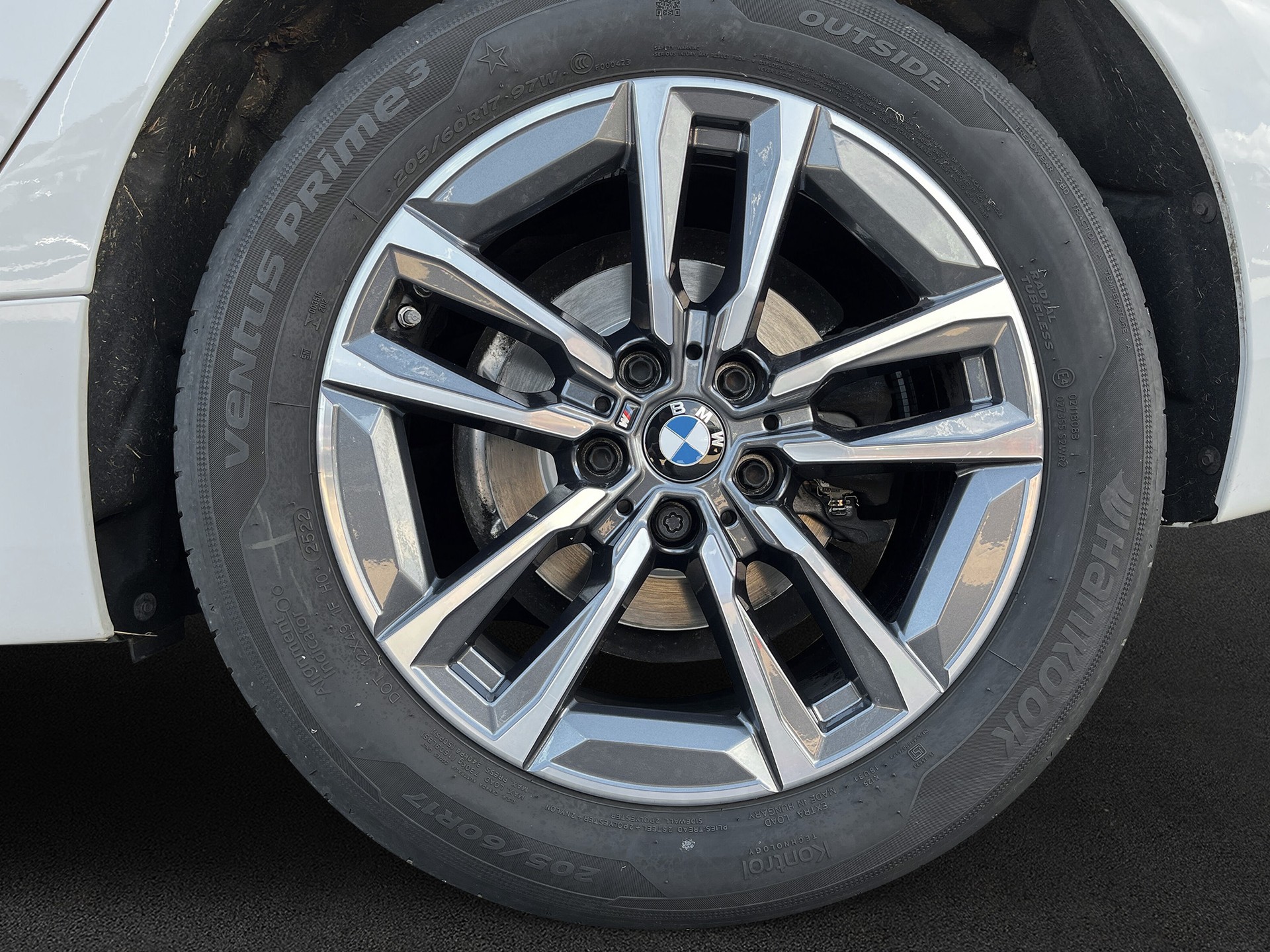 BMW 218i Active Tourer M Sport DKG-image-8