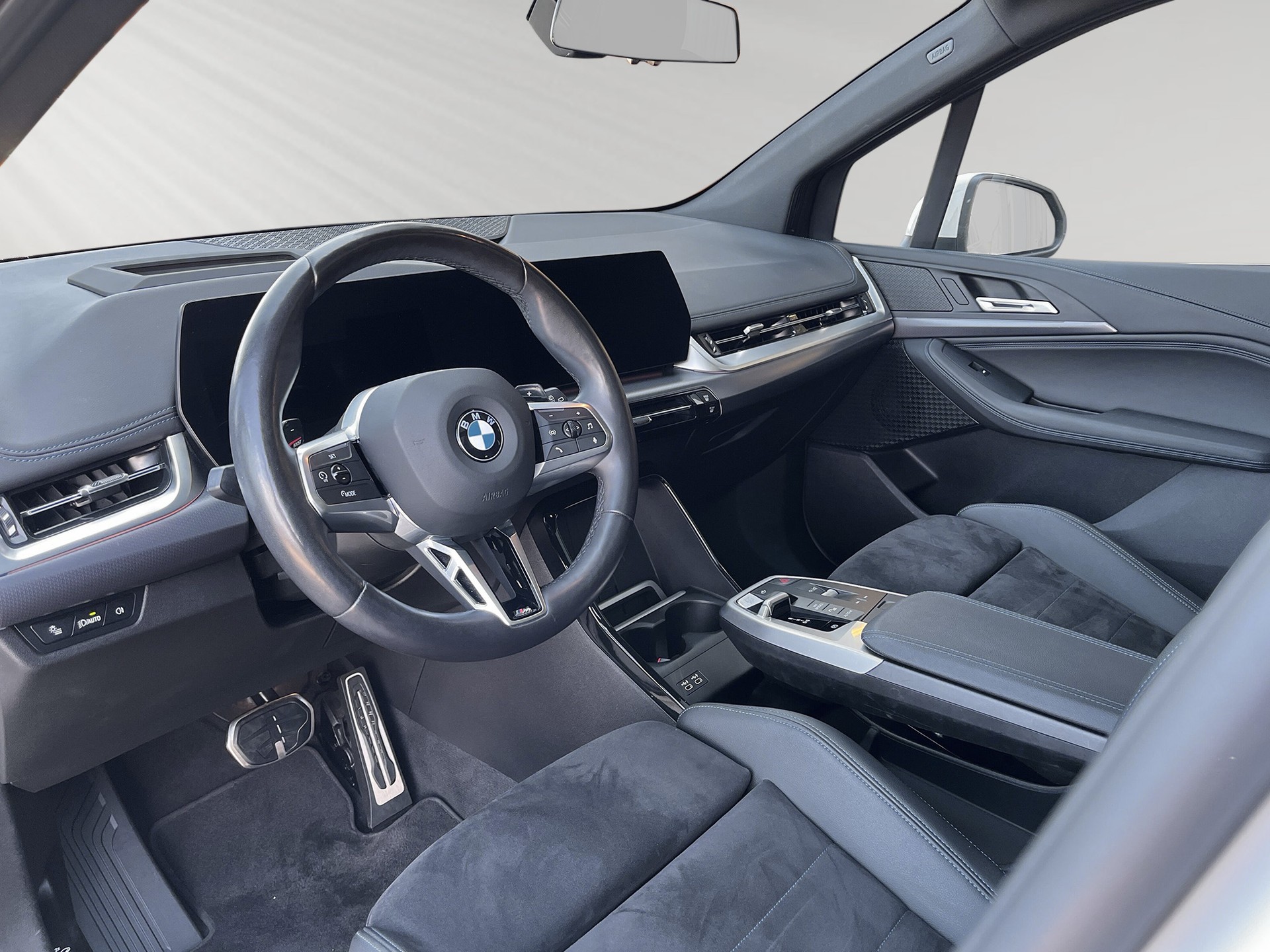 BMW 218i Active Tourer M Sport DKG-image-3