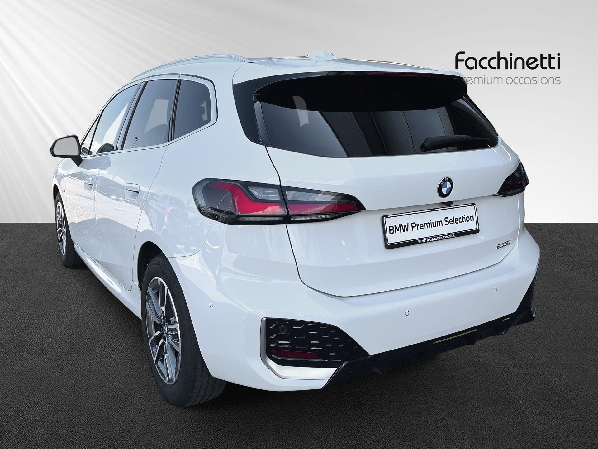 BMW 218i Active Tourer M Sport DKG-image-2