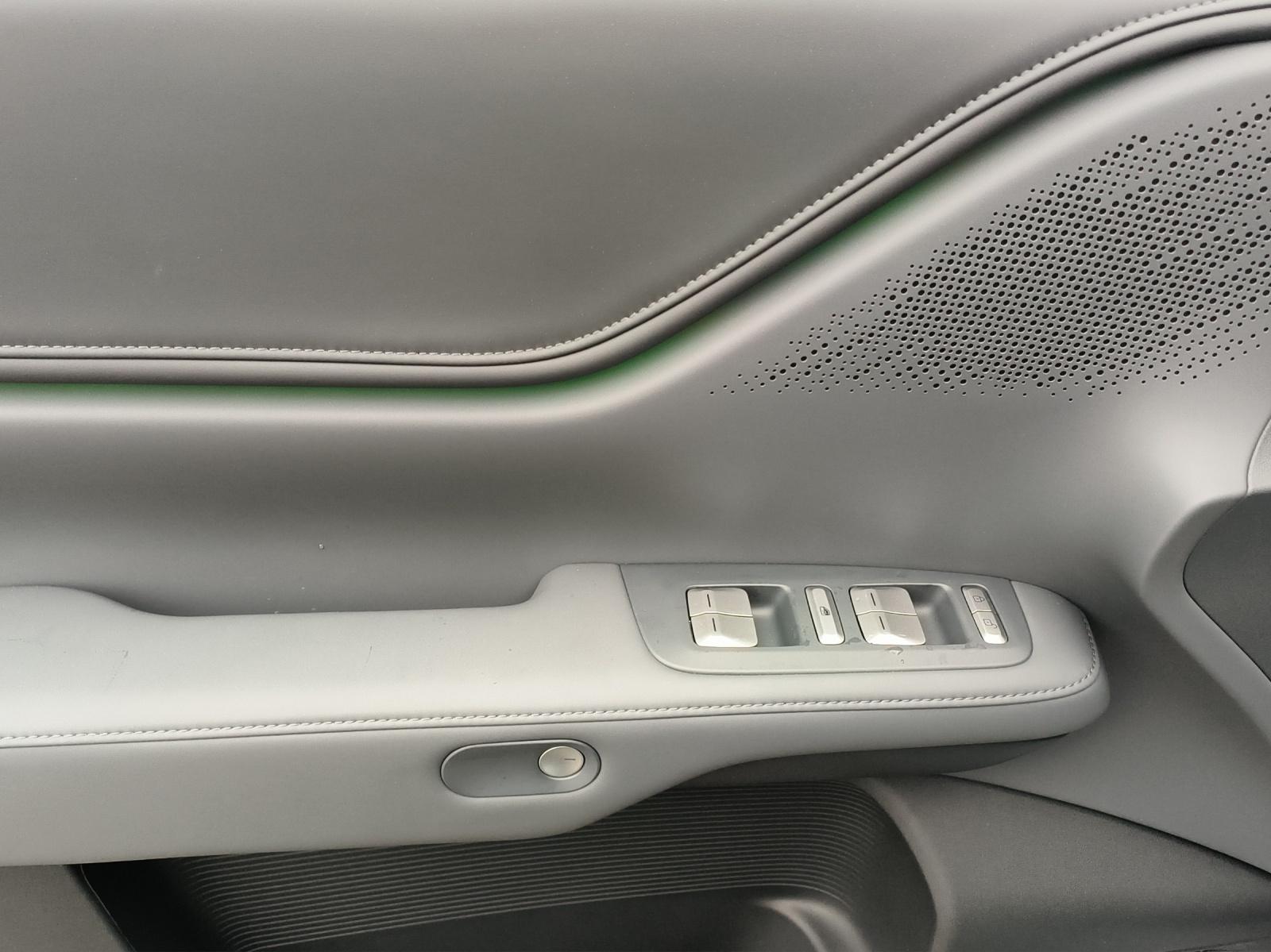 XPENG G6 Performance AWD-image-10