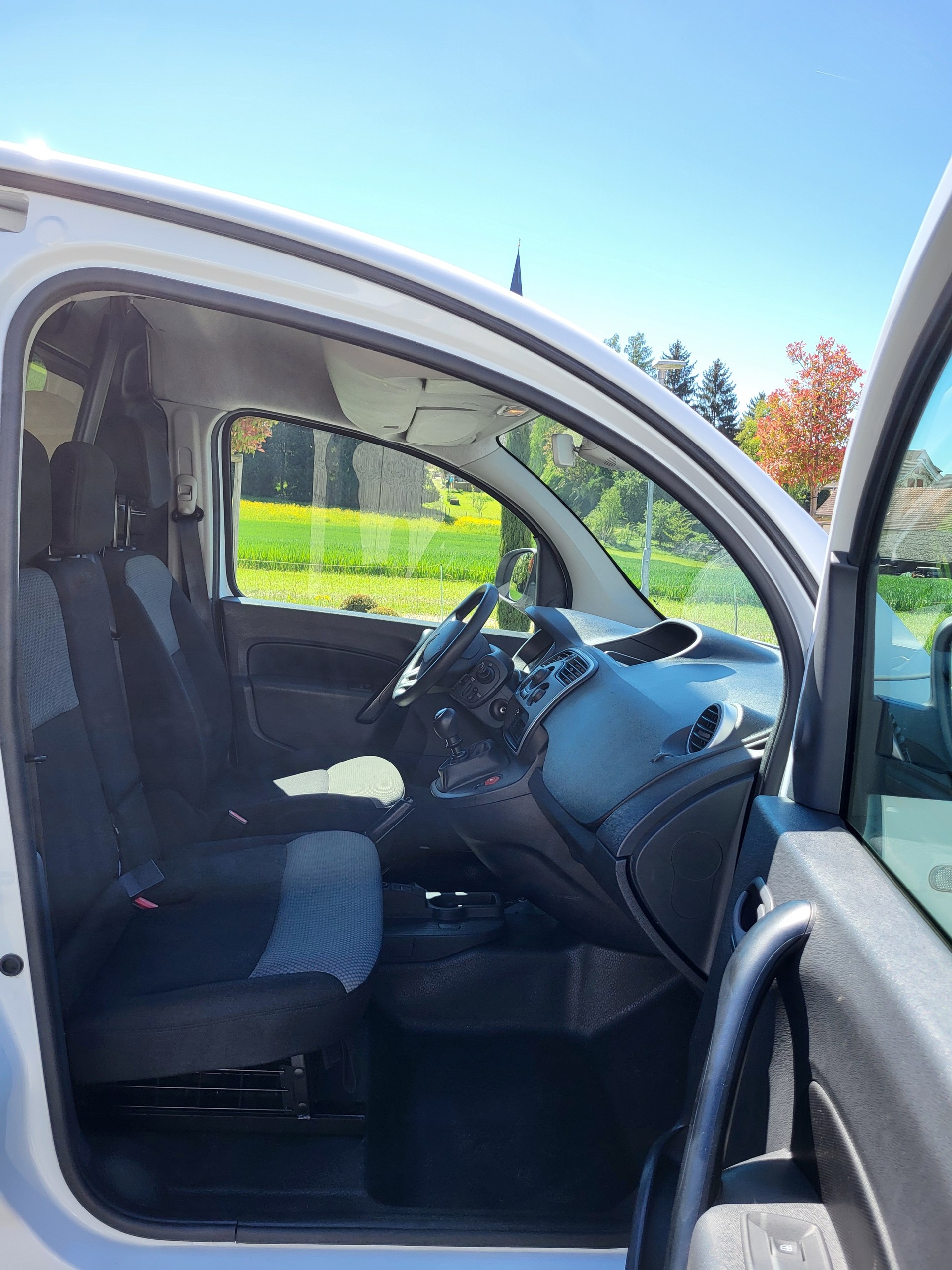 RENAULT Kangoo Maxi-image-4