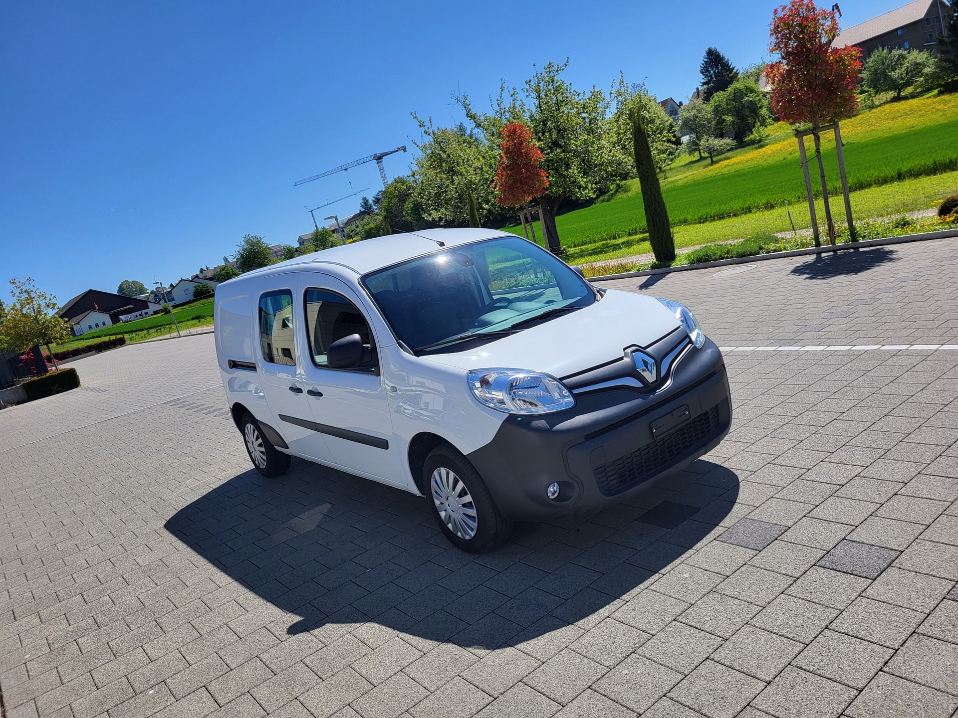RENAULT Kangoo Maxi-image-0