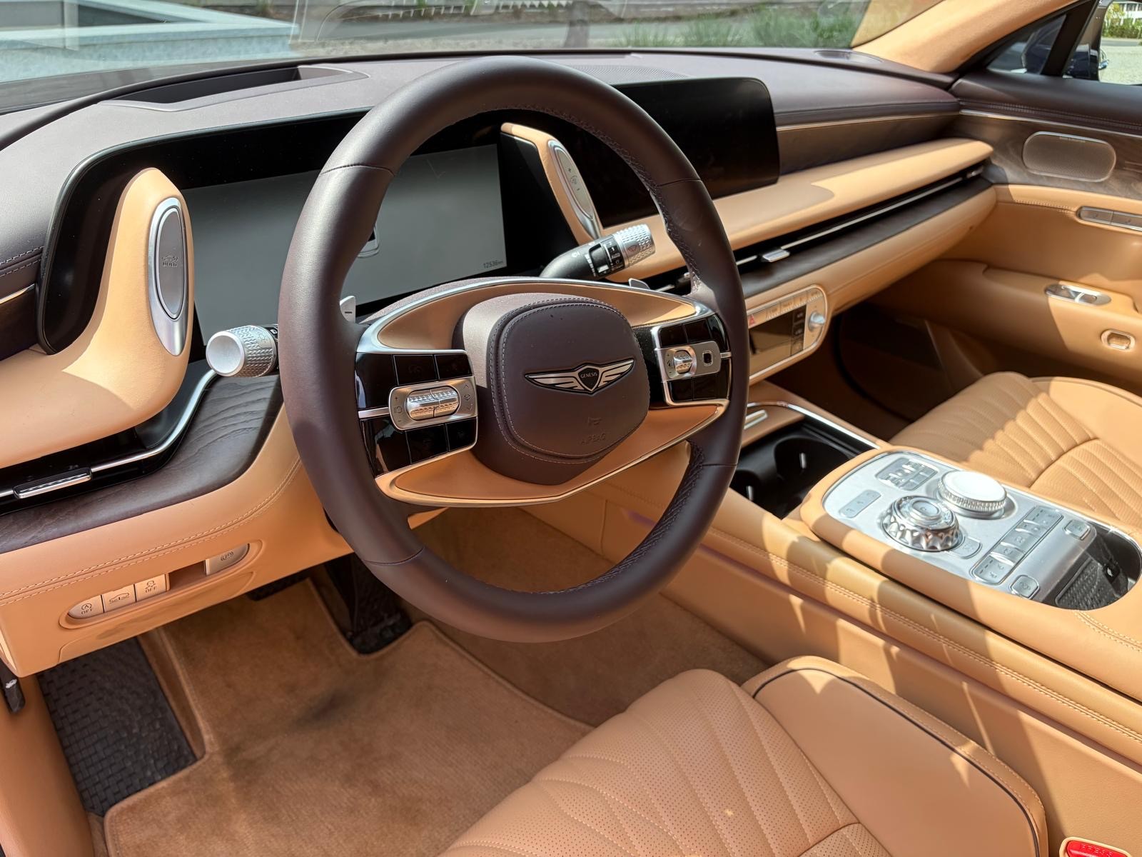 GENESIS G90 Luxury Plus-image-4