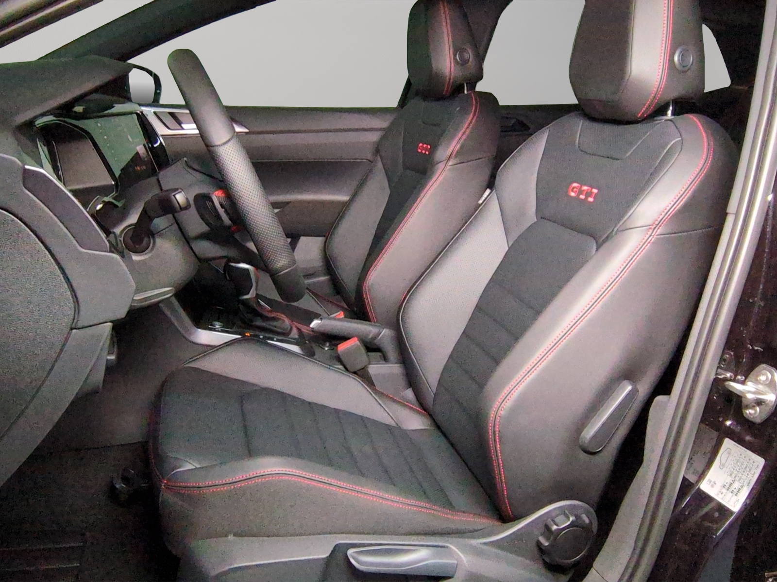 VW Polo 2.0 TSI GTI DSG-image-5
